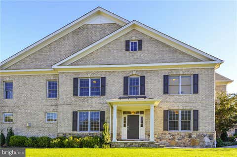 Townhouse For Sale - 8204 River Quarry Place<br/> Montgomery County, BETHESDA, MD 20817