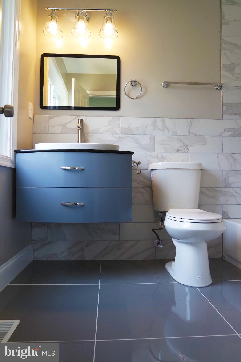 PEPPER MILL VILLAGE - Residential