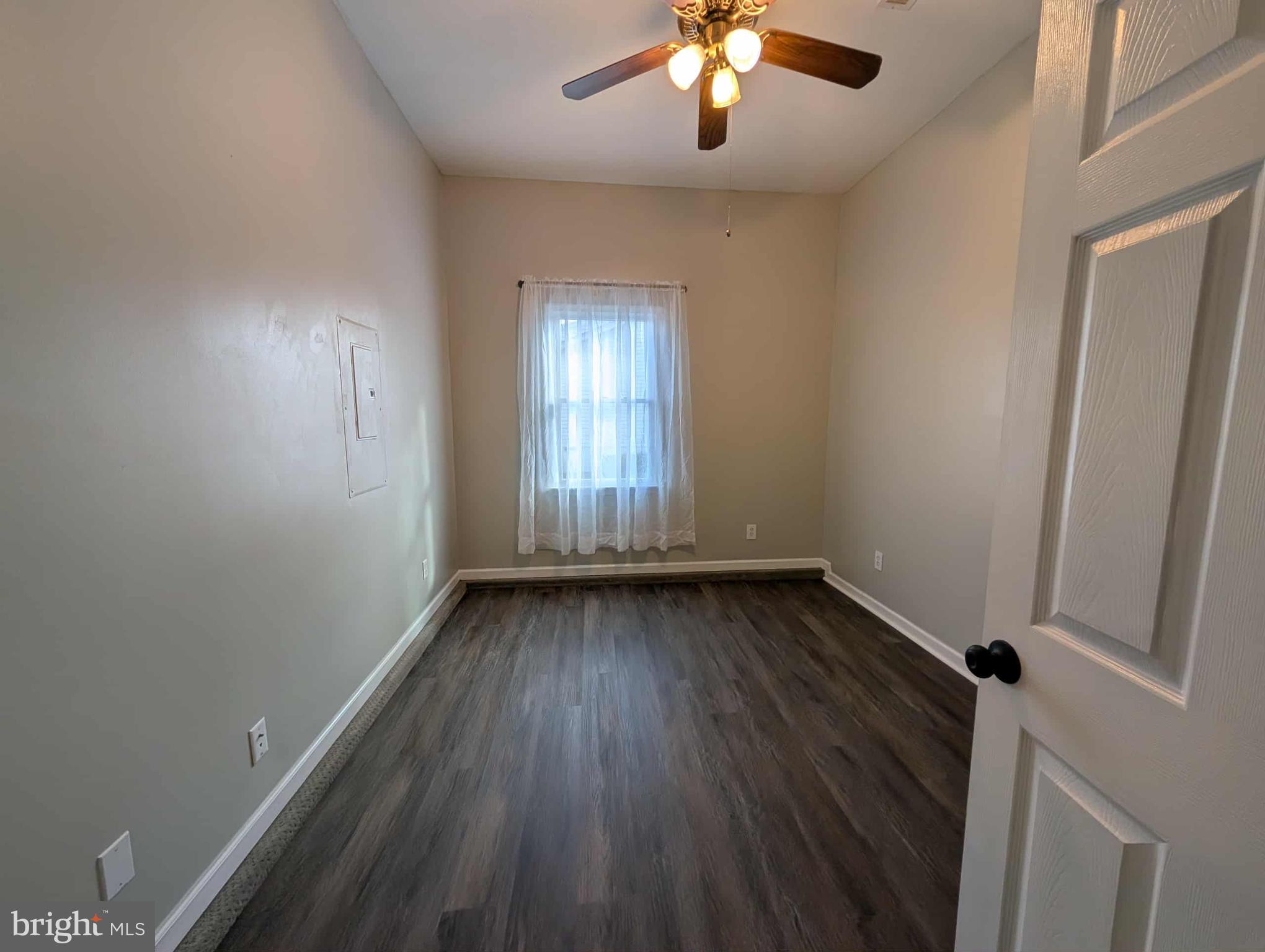 MEADOWBROOKE - Residential Lease