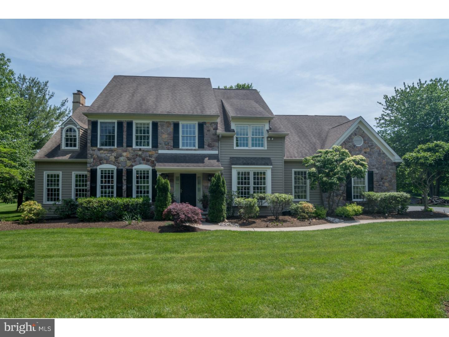 RIDGEVIEW FARMS - Residential