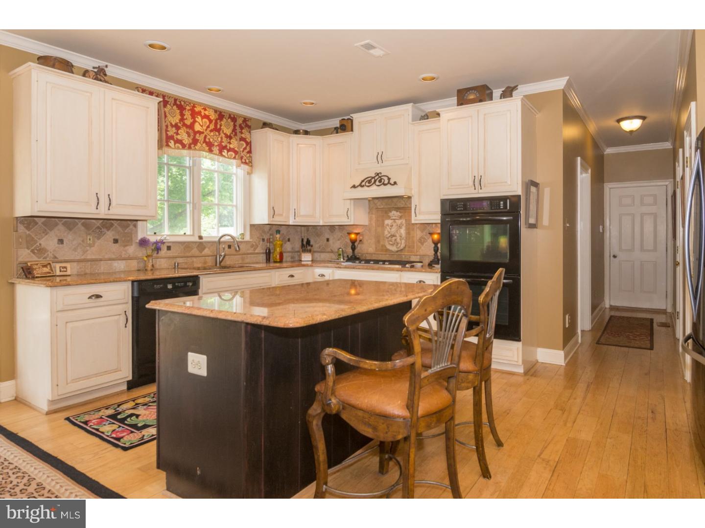 RIDGEVIEW FARMS - Residential