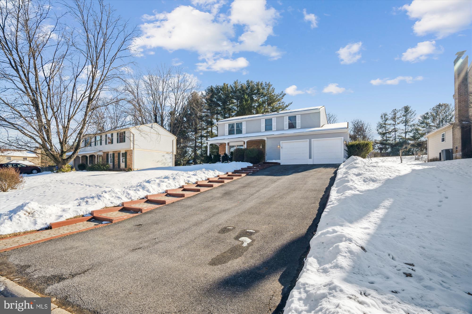 BURLEIGH MANOR - Residential