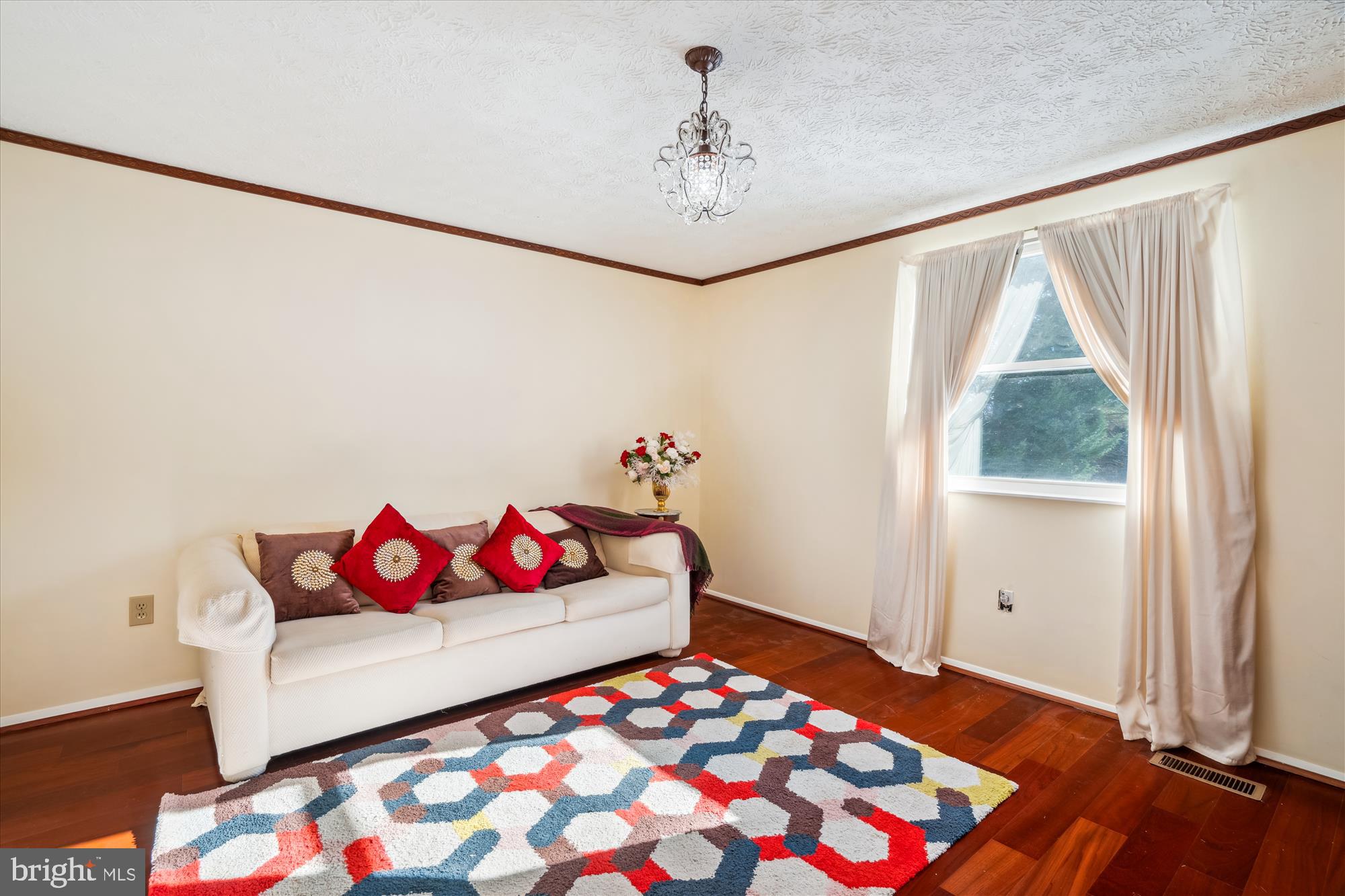 BURLEIGH MANOR - Residential