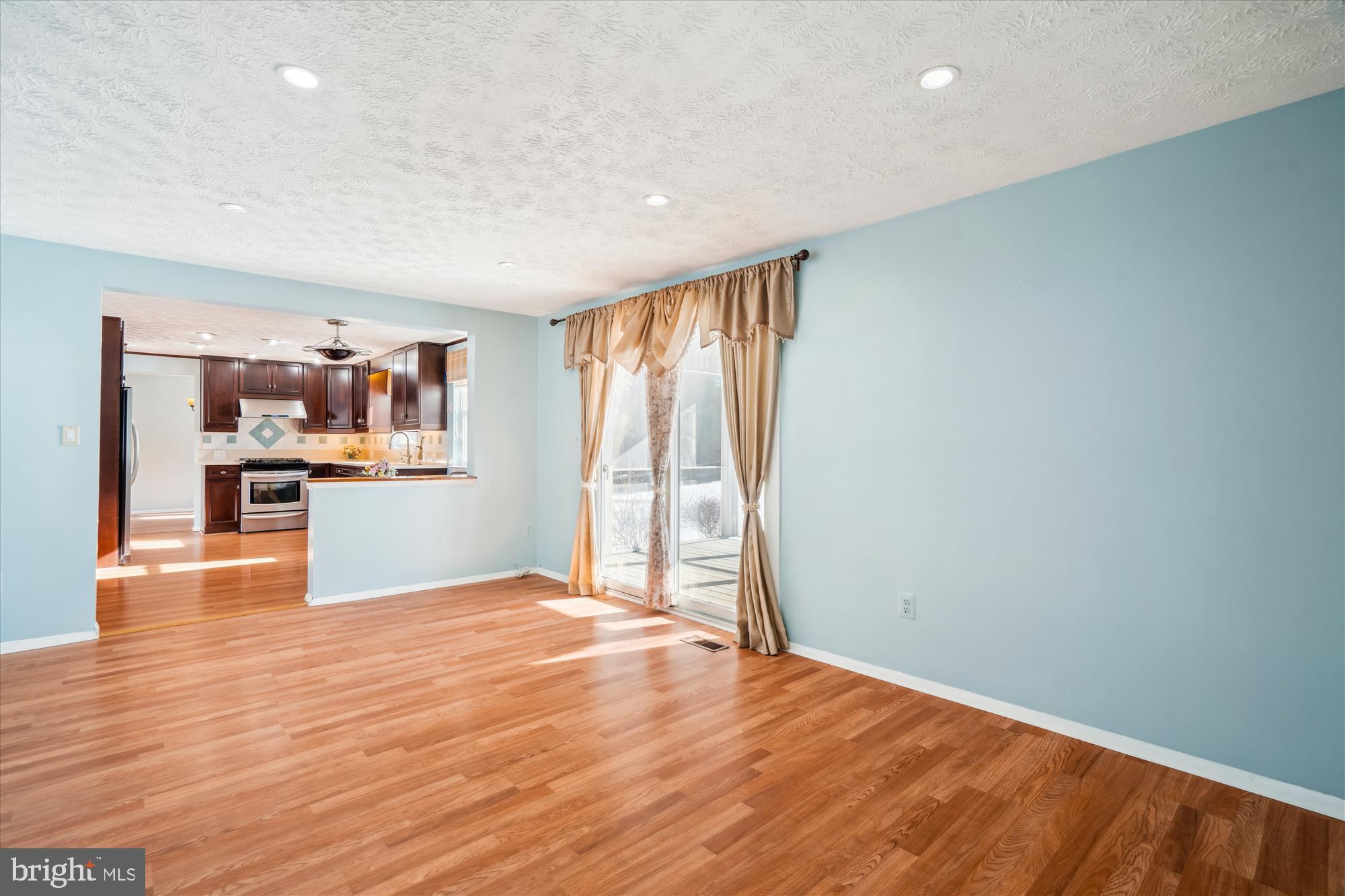 BURLEIGH MANOR - Residential