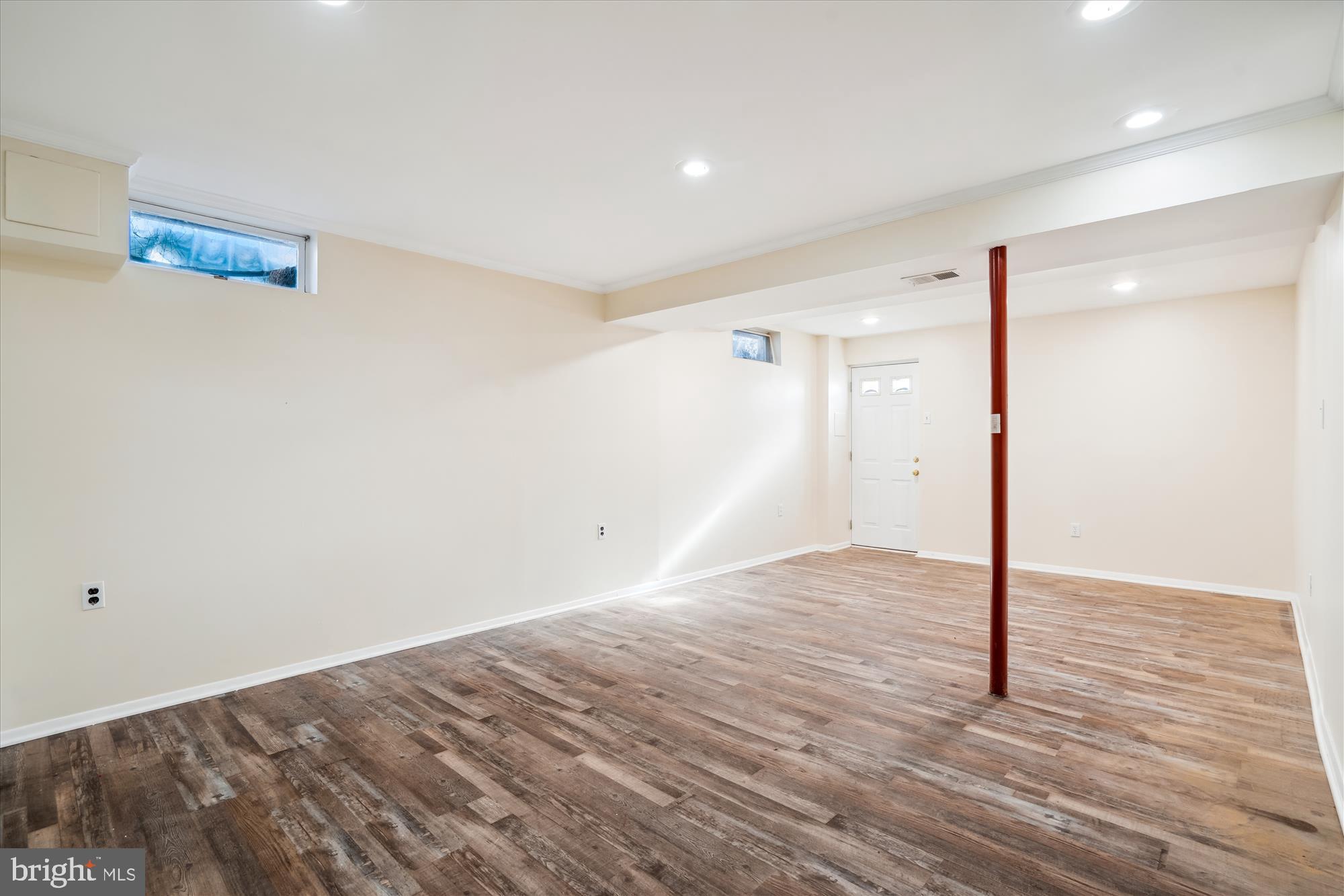 BURLEIGH MANOR - Residential