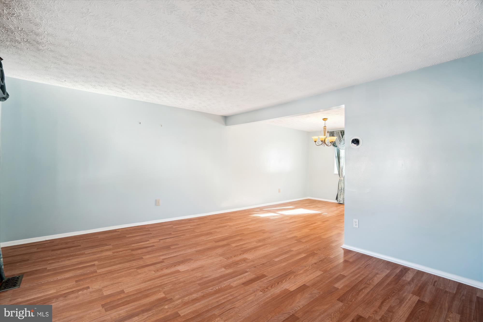 BURLEIGH MANOR - Residential