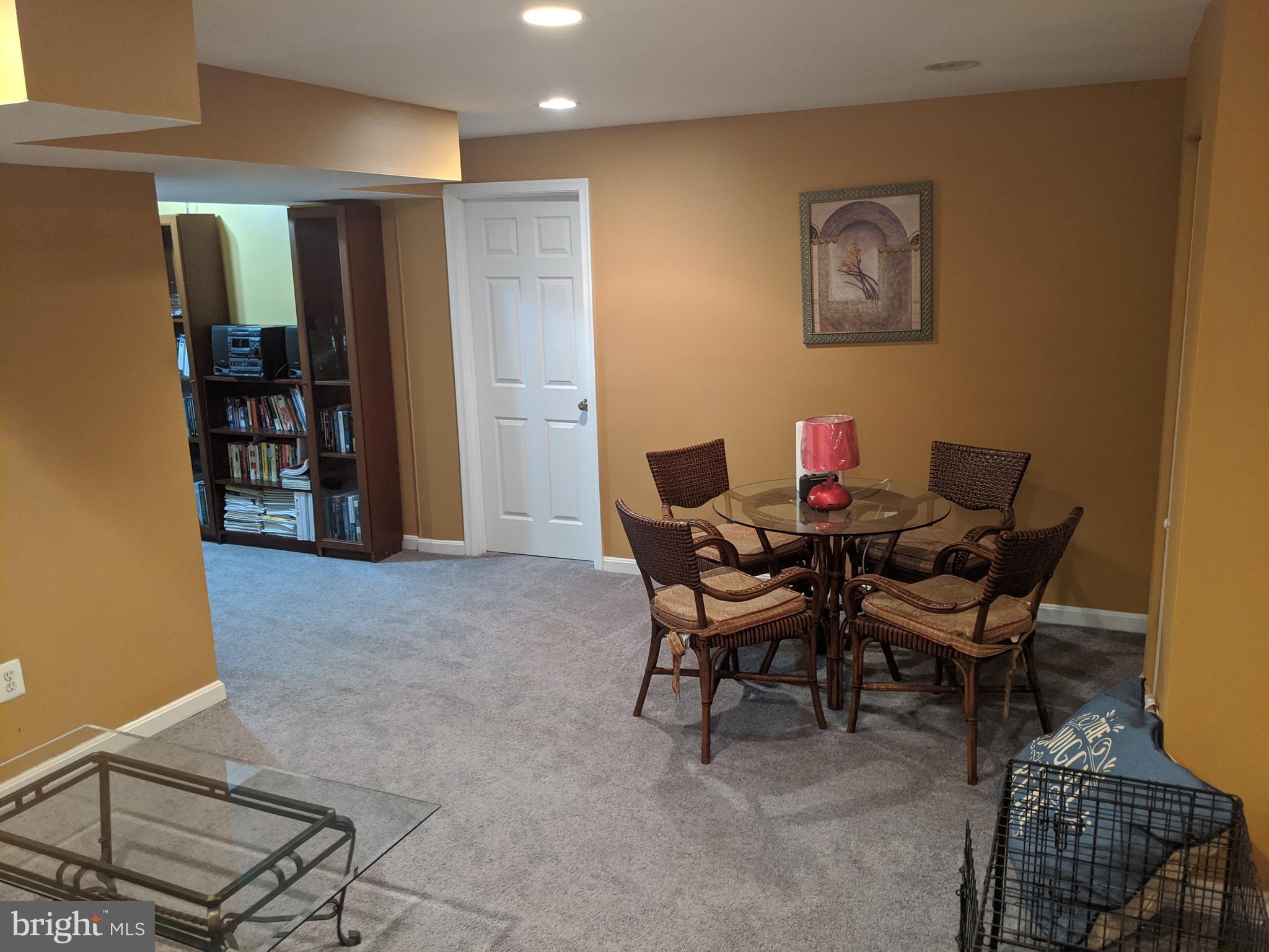 CHELTENHAM WOODS - Residential