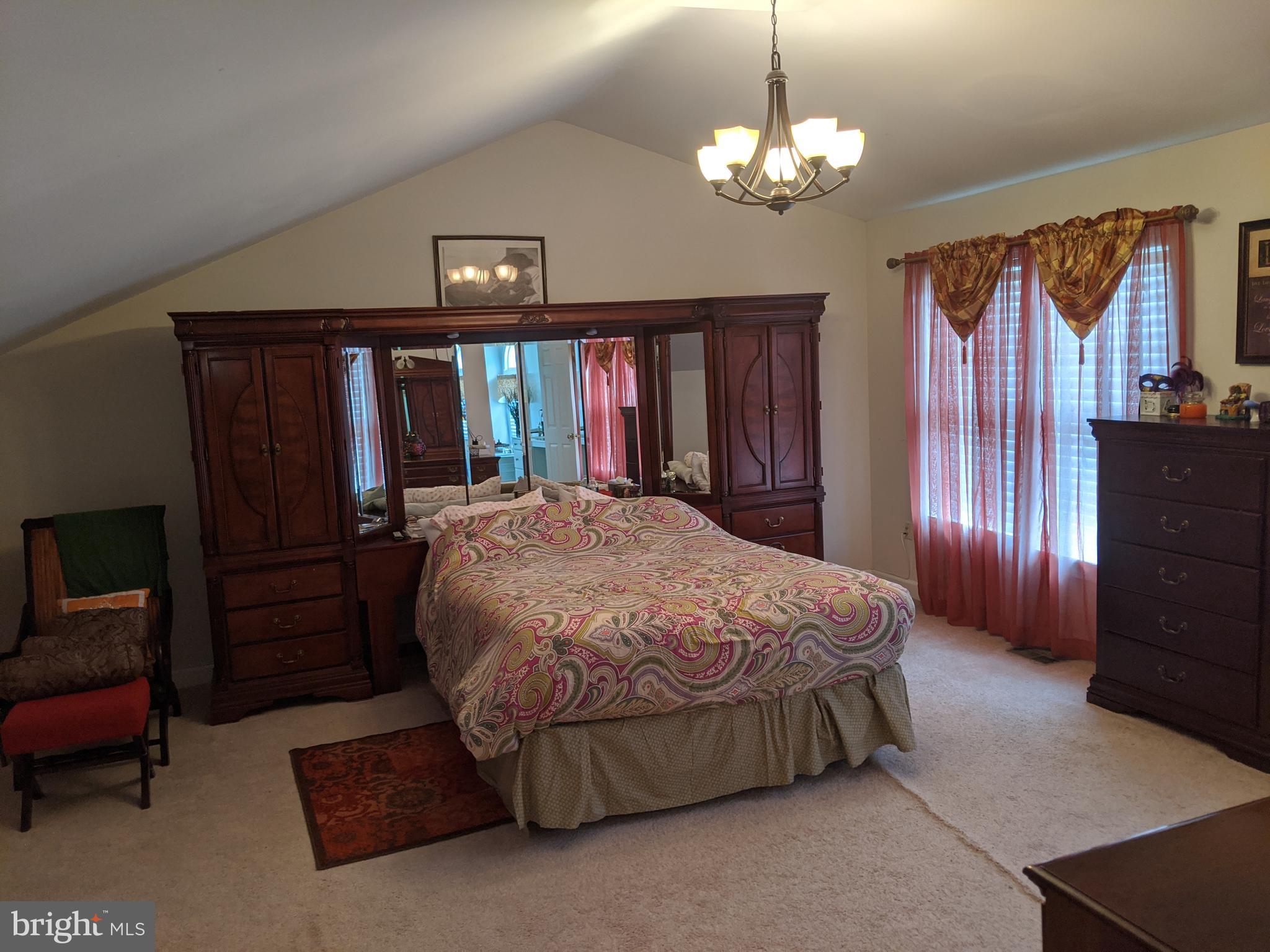 CHELTENHAM WOODS - Residential