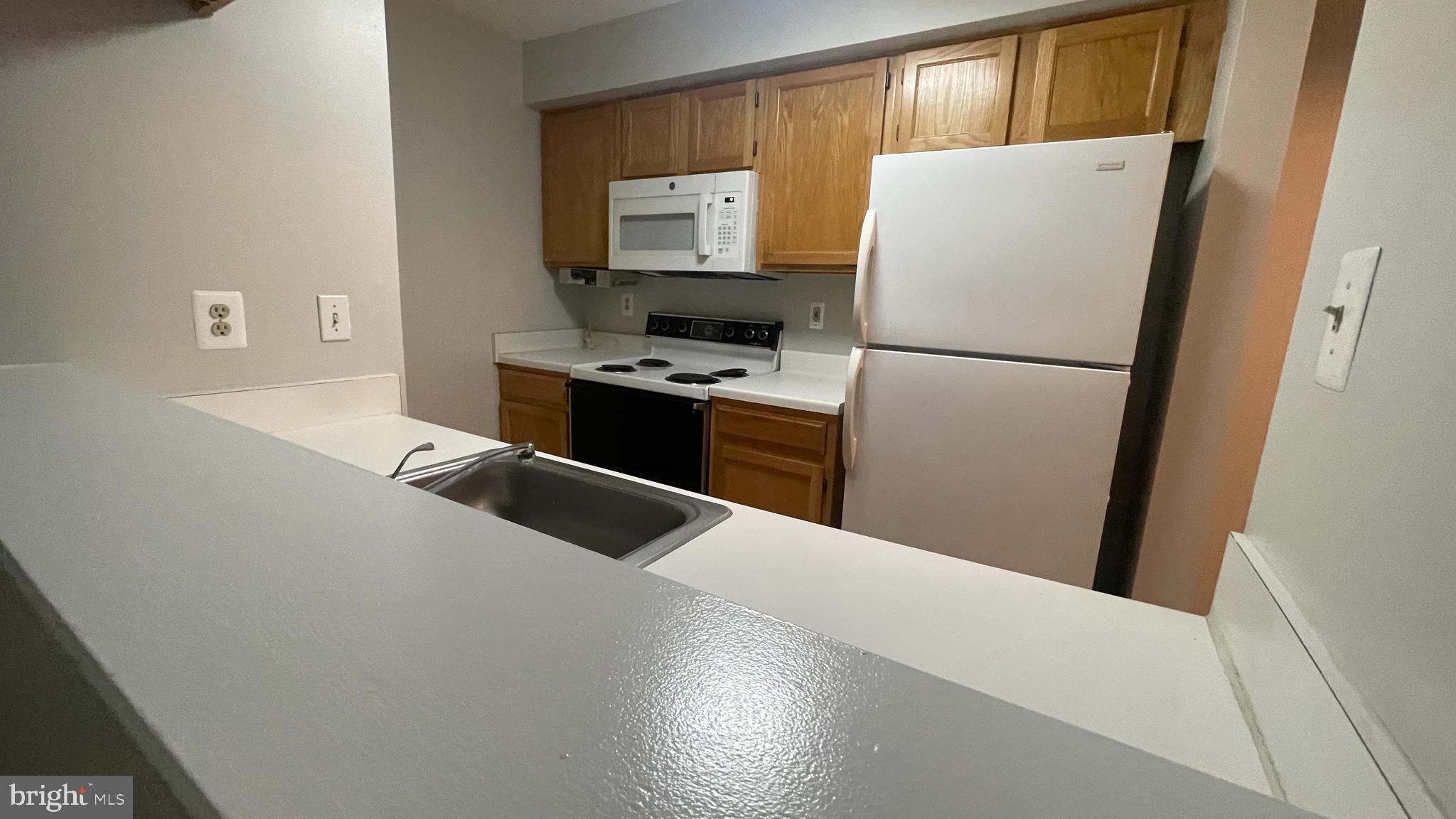 OLDE MILL - Residential Lease