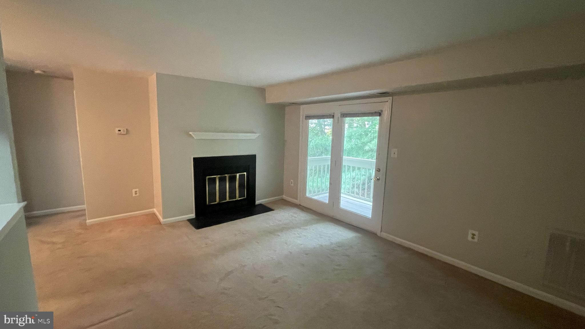 OLDE MILL - Residential Lease