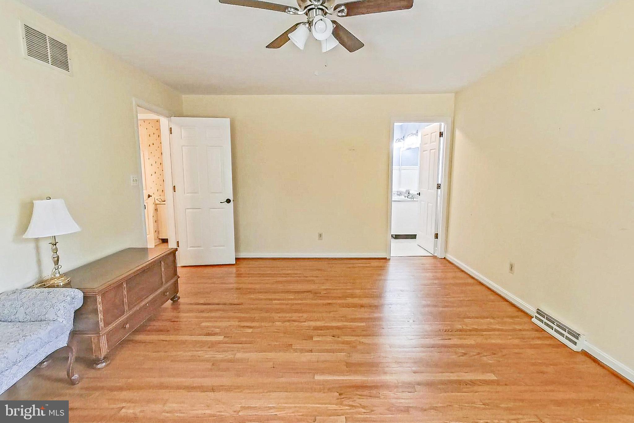 PRIESTFORD HILLS - Residential