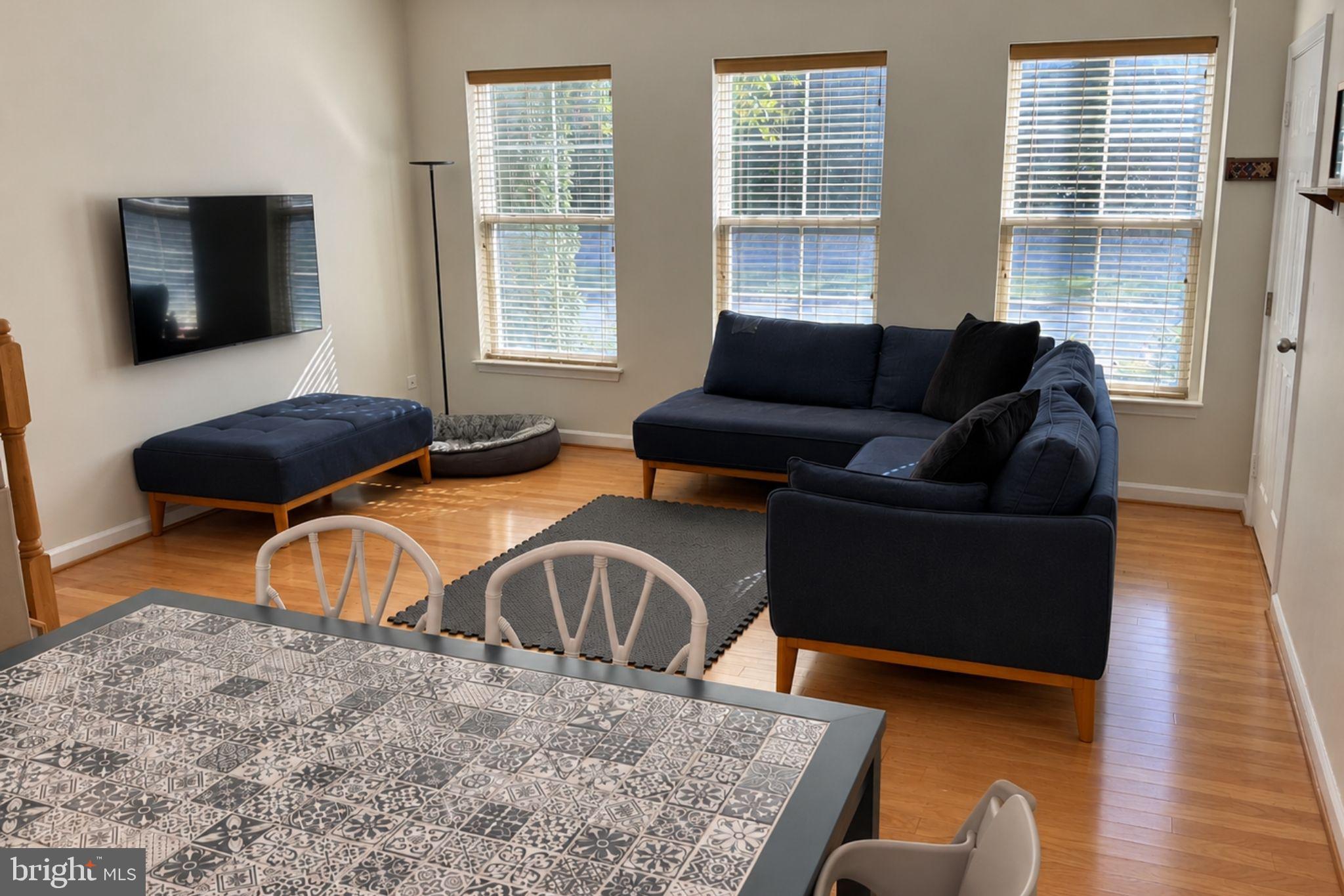 3022 RITTENHOUSE CIRCLE 35