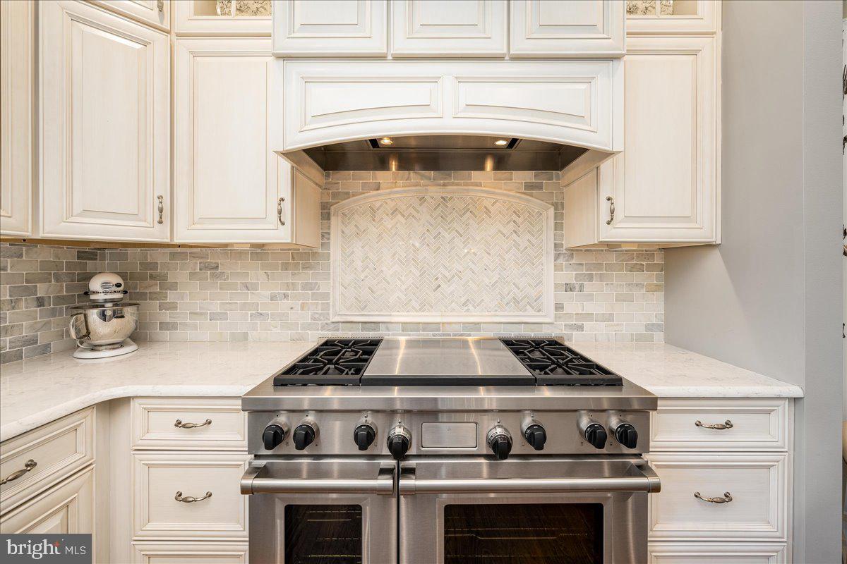 CHALLEDON - Residential