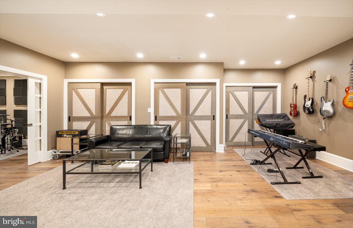 CHALLEDON - Residential