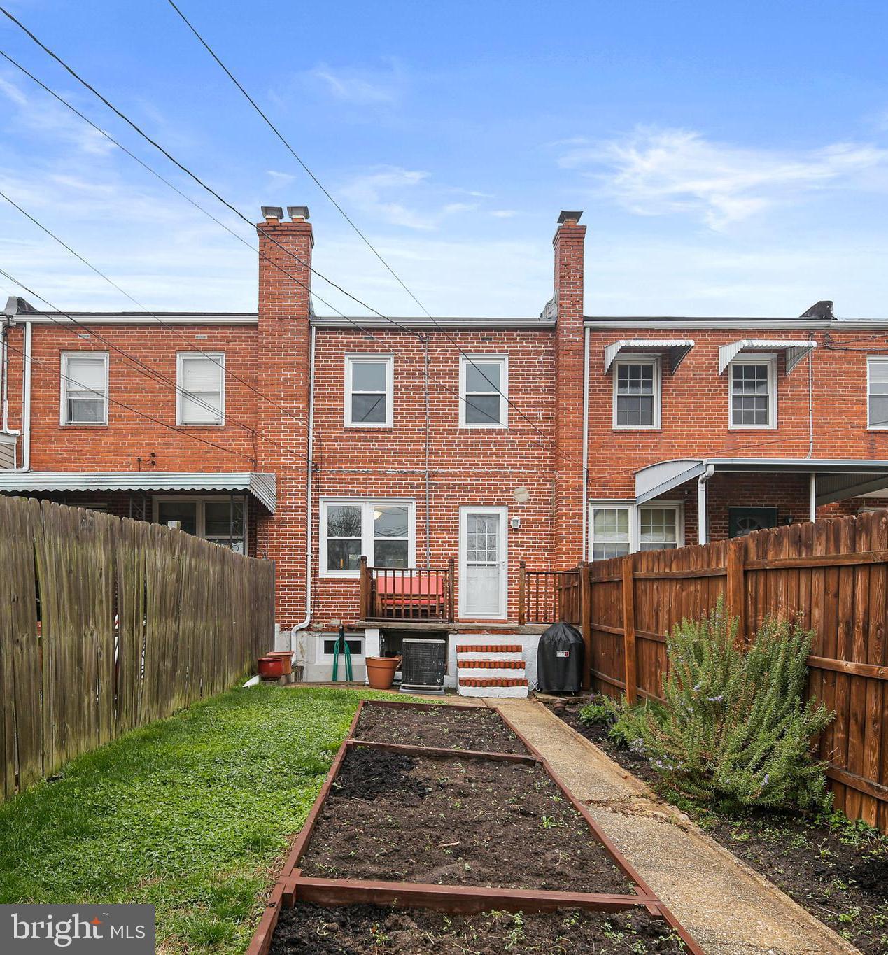 DUNDALK VILLAGE - Residential