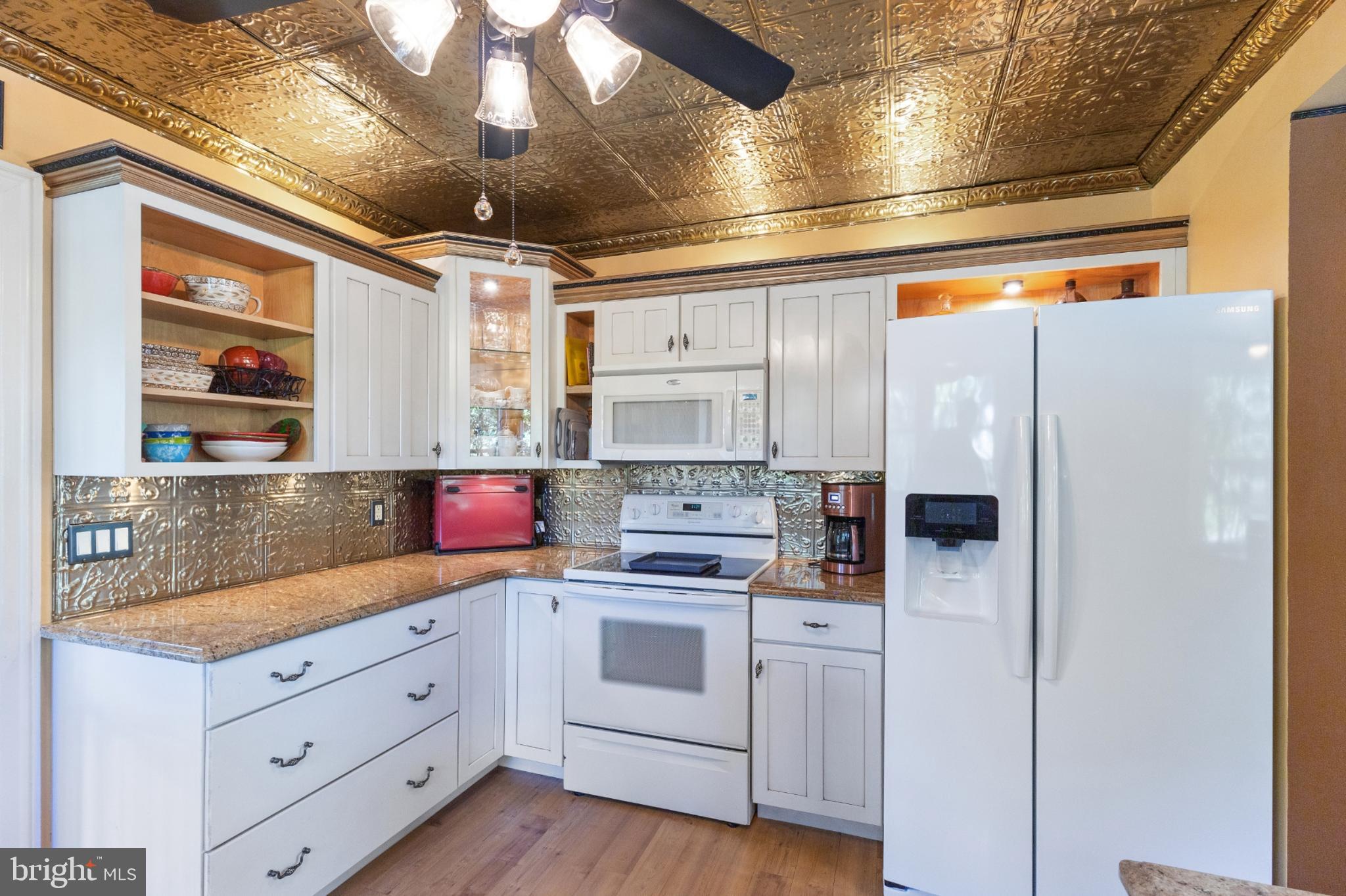 HARLEYSVILLE - Residential