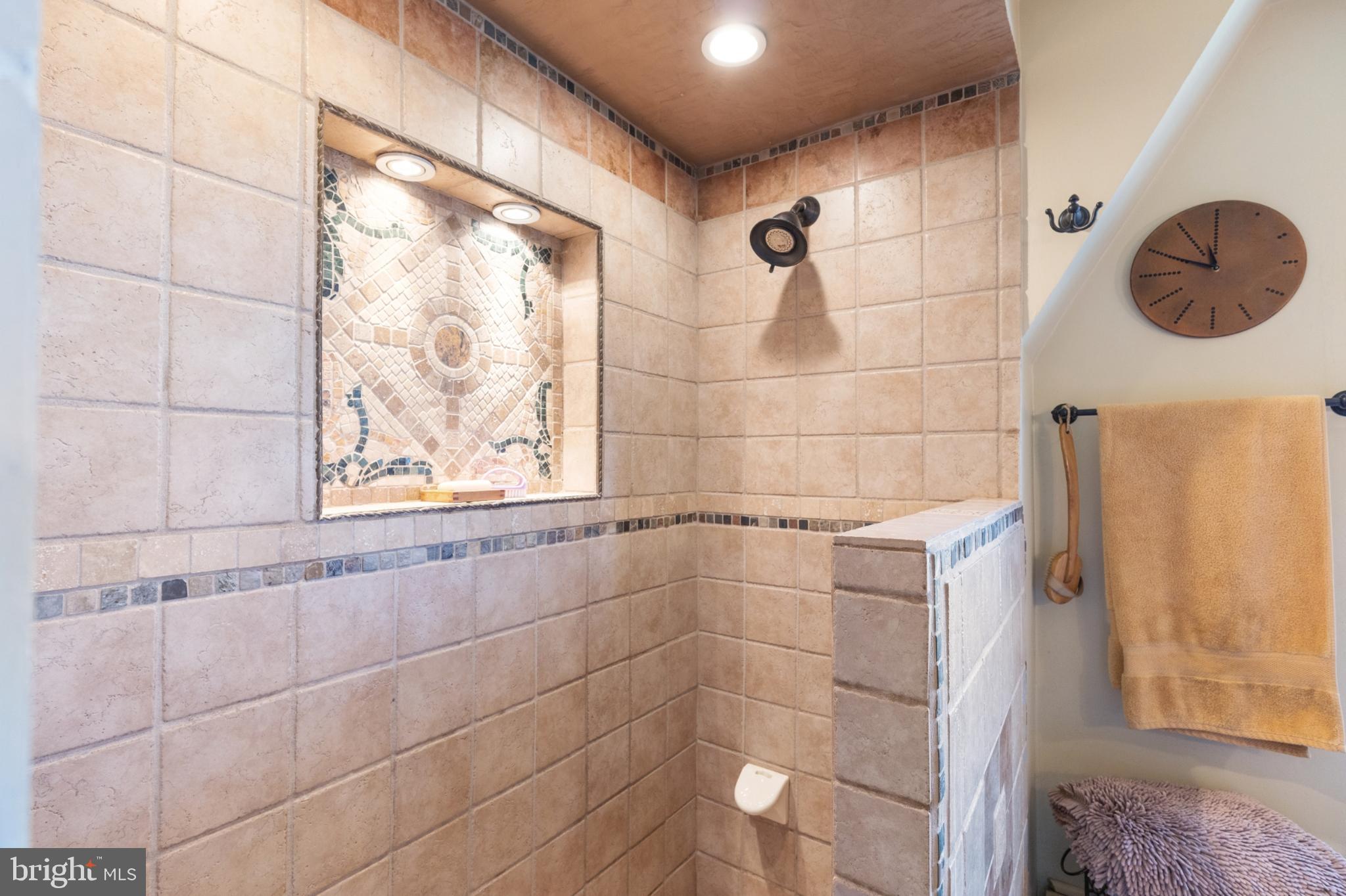 HARLEYSVILLE - Residential