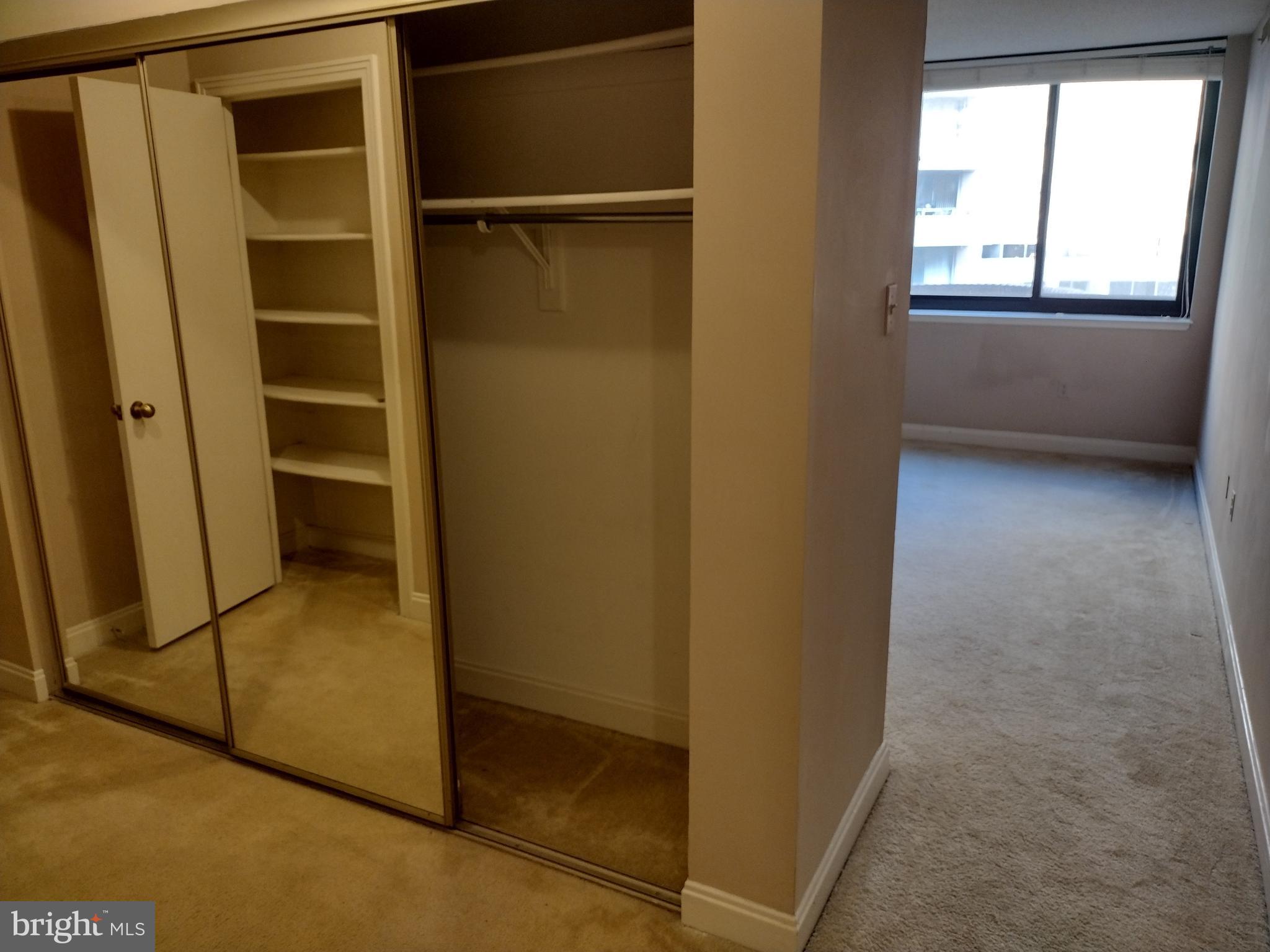 THE CARLETON OF CHEVY CHASE - Residential Lease