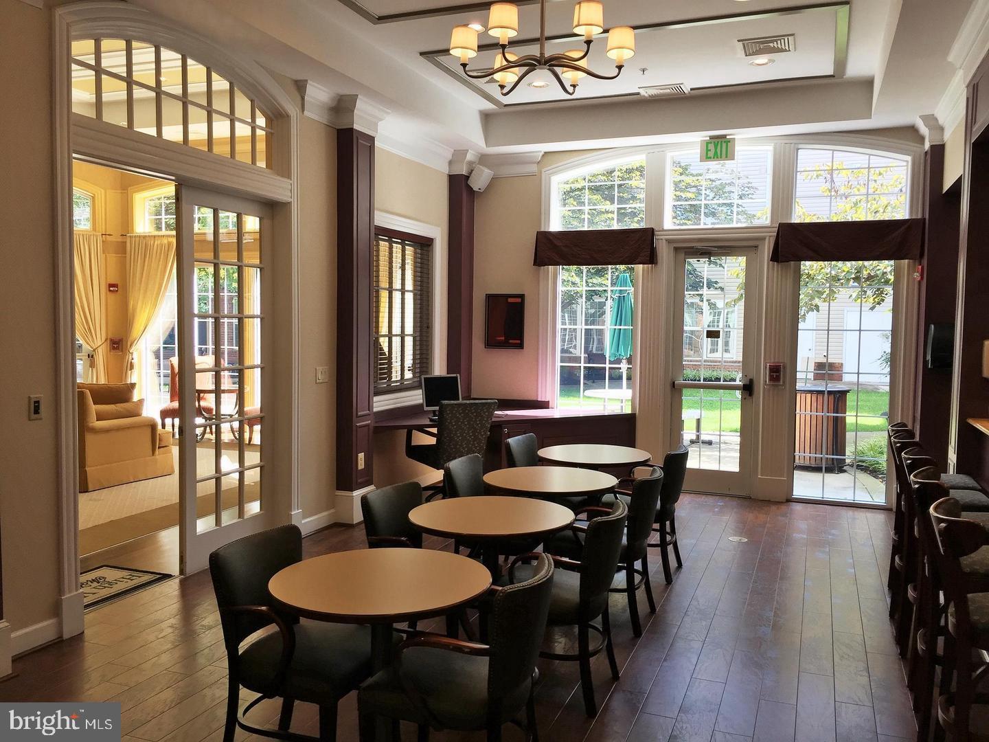 HIGH VIEW AT HUNT VALLEY - Residential Lease