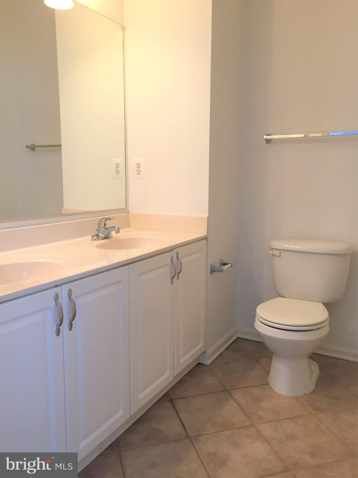 HIGH VIEW AT HUNT VALLEY - Residential Lease