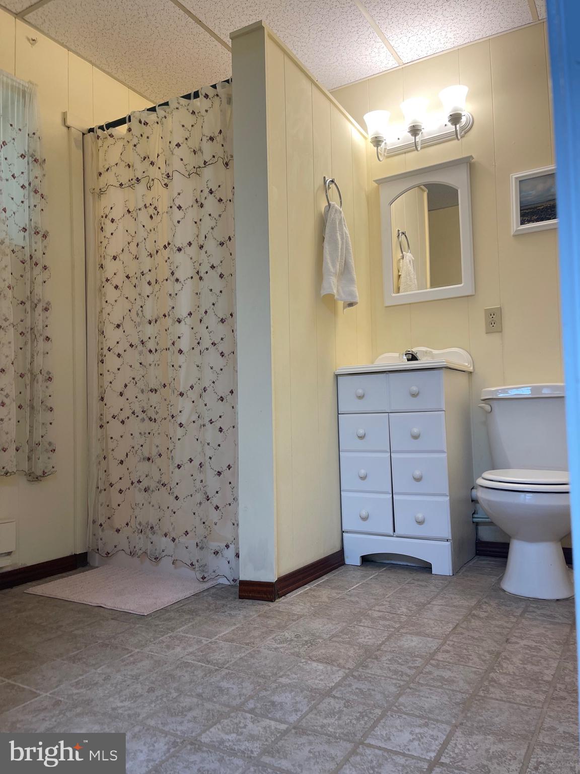 CHAPLINE'S CHOICE - Residential