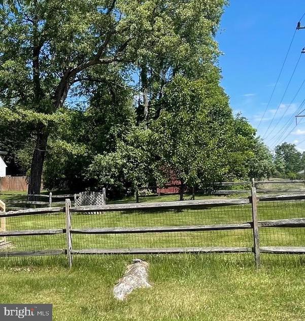 CHAPLINE'S CHOICE - Residential