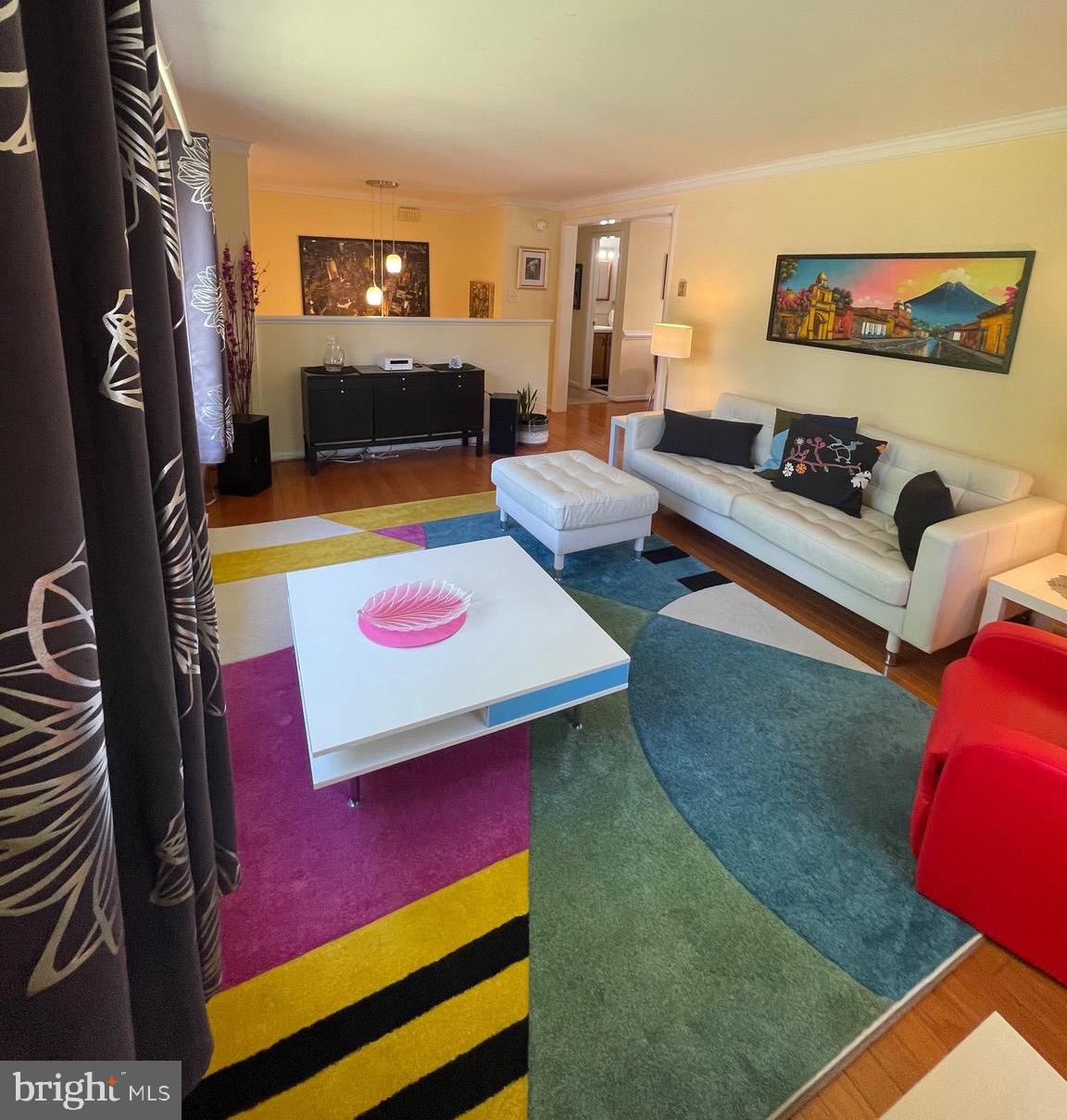 CHAPLINE'S CHOICE - Residential