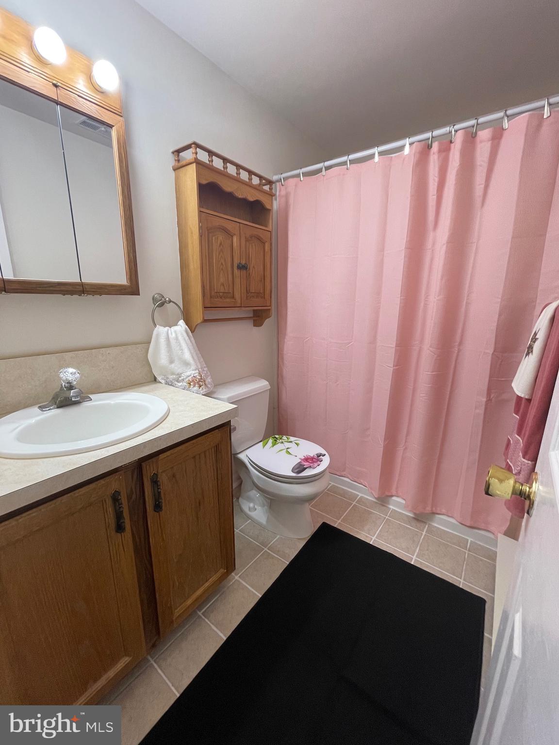 CHAPLINE'S CHOICE - Residential