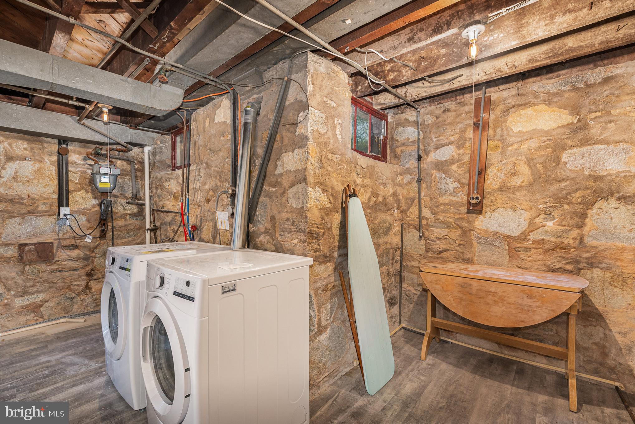 ORIGINAL NORTHWOOD - Residential