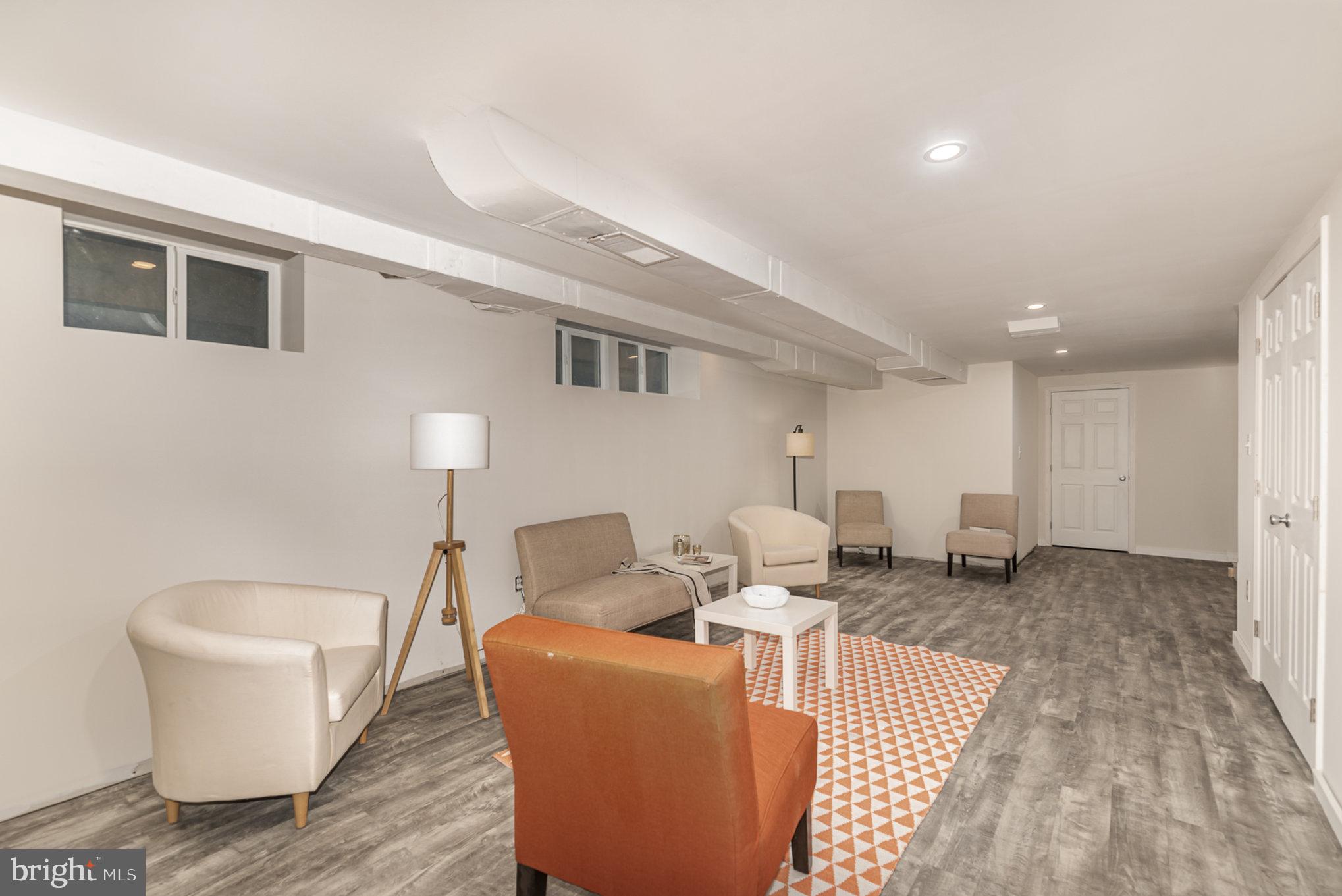 ORIGINAL NORTHWOOD - Residential