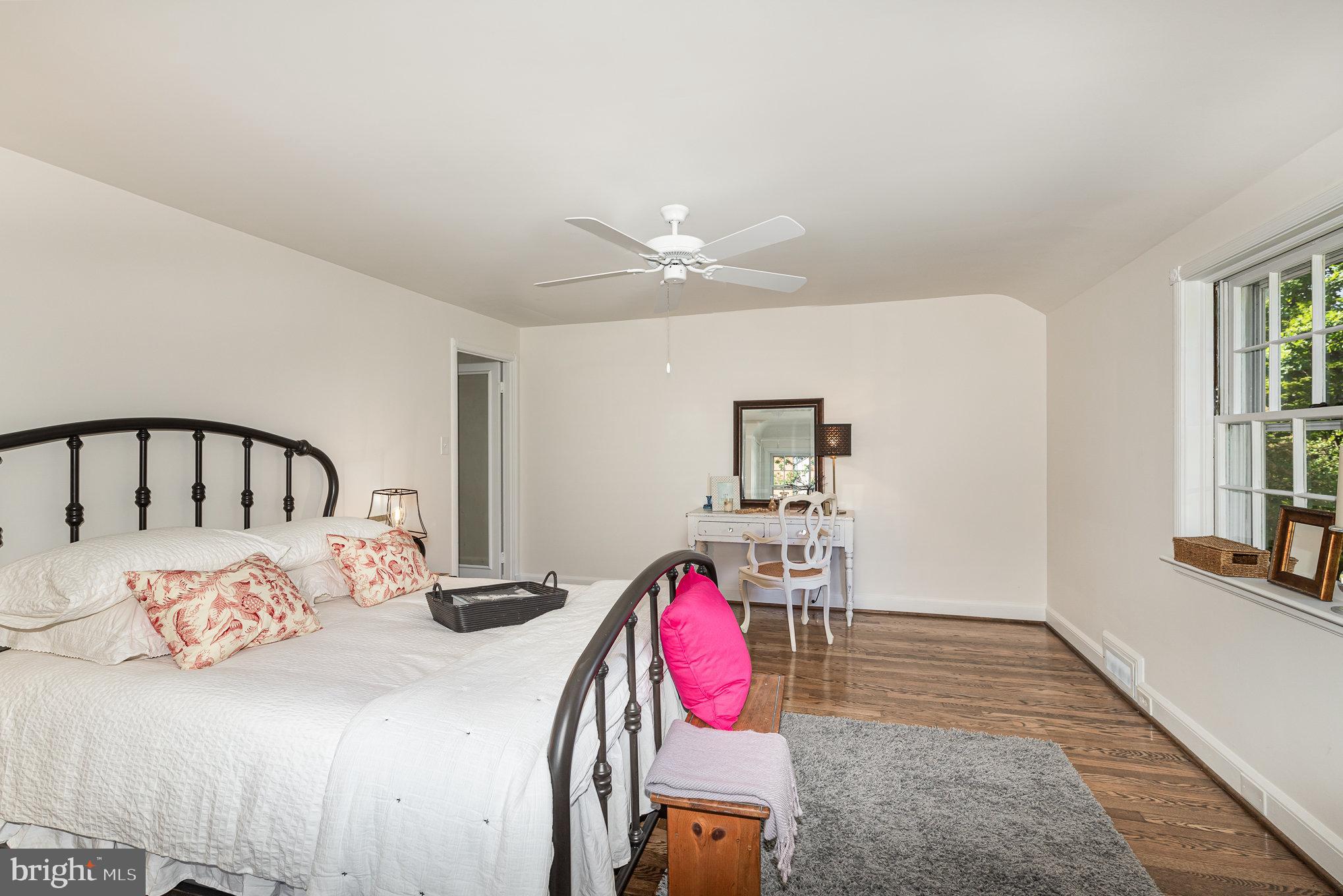 ORIGINAL NORTHWOOD - Residential