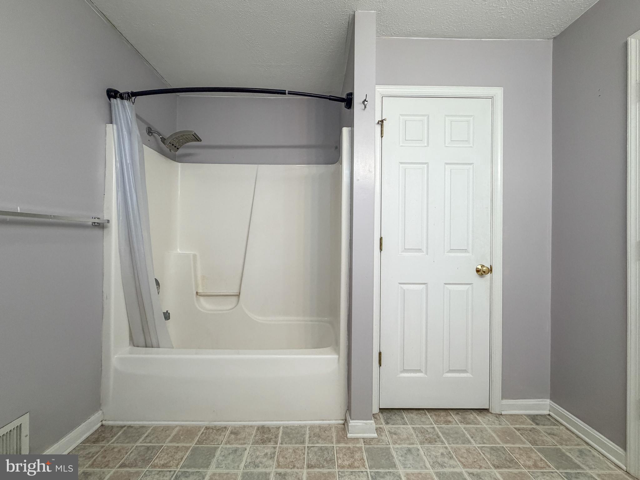 ELIZABETH STATION - Residential