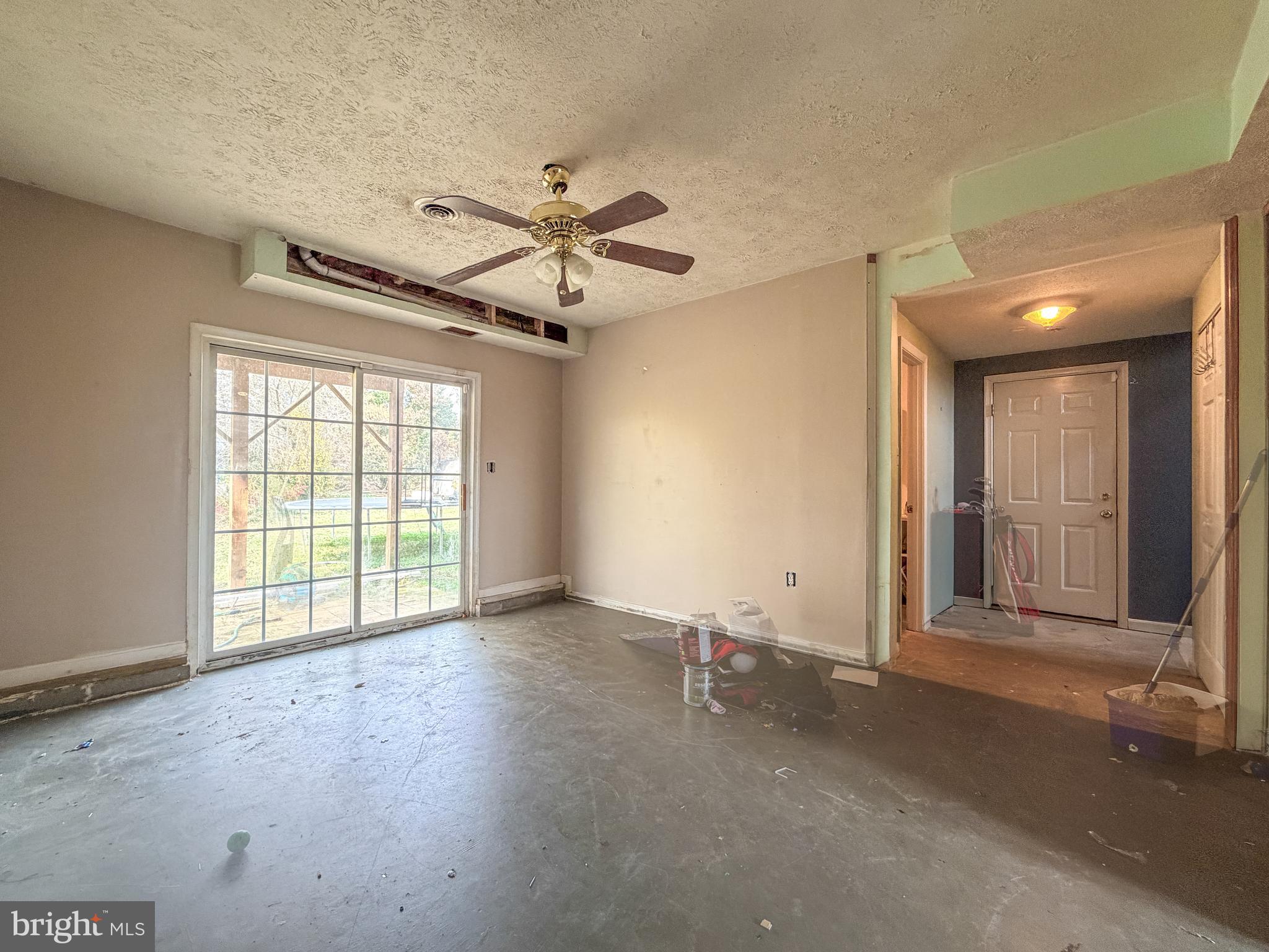 ELIZABETH STATION - Residential