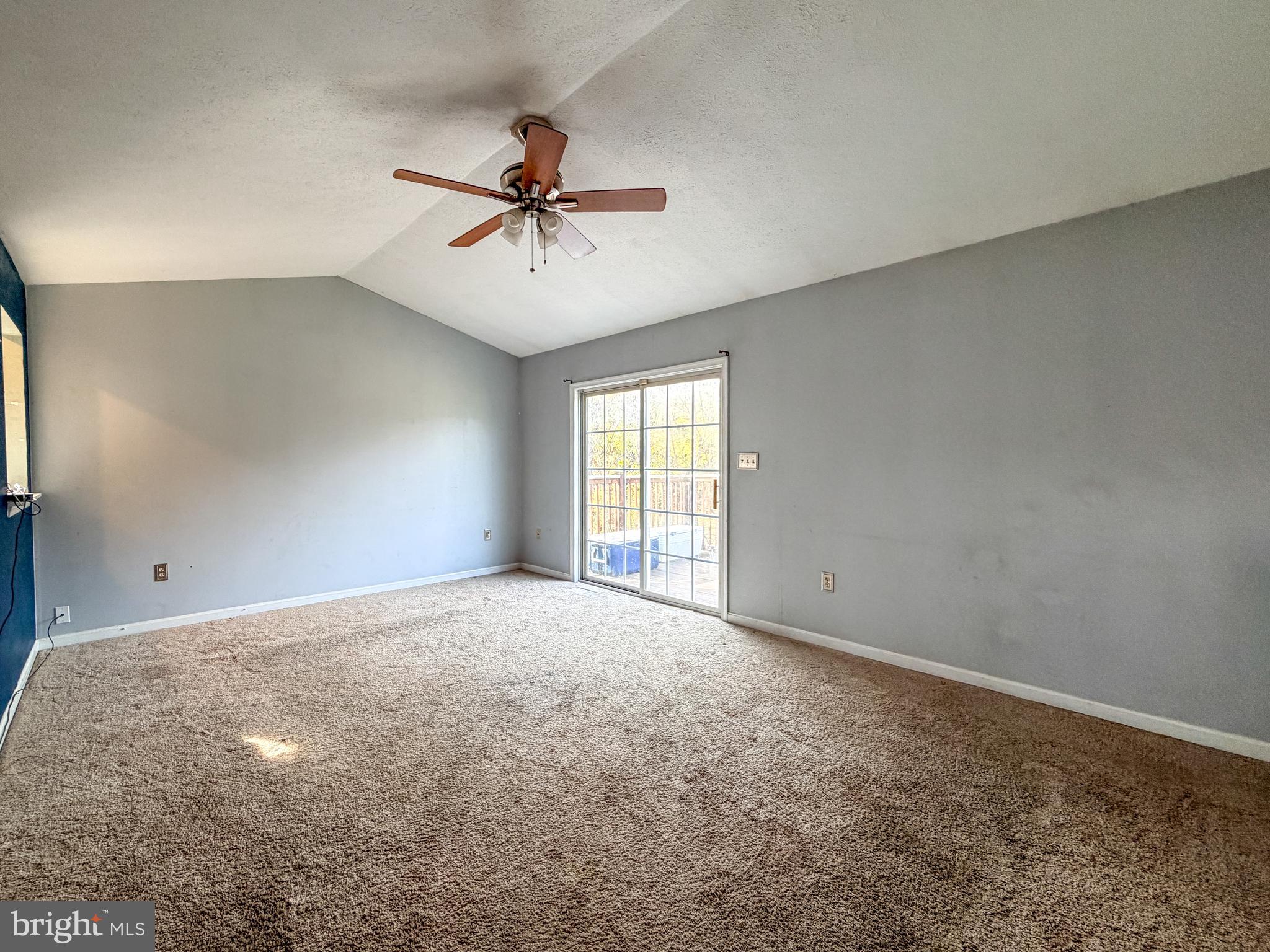 ELIZABETH STATION - Residential