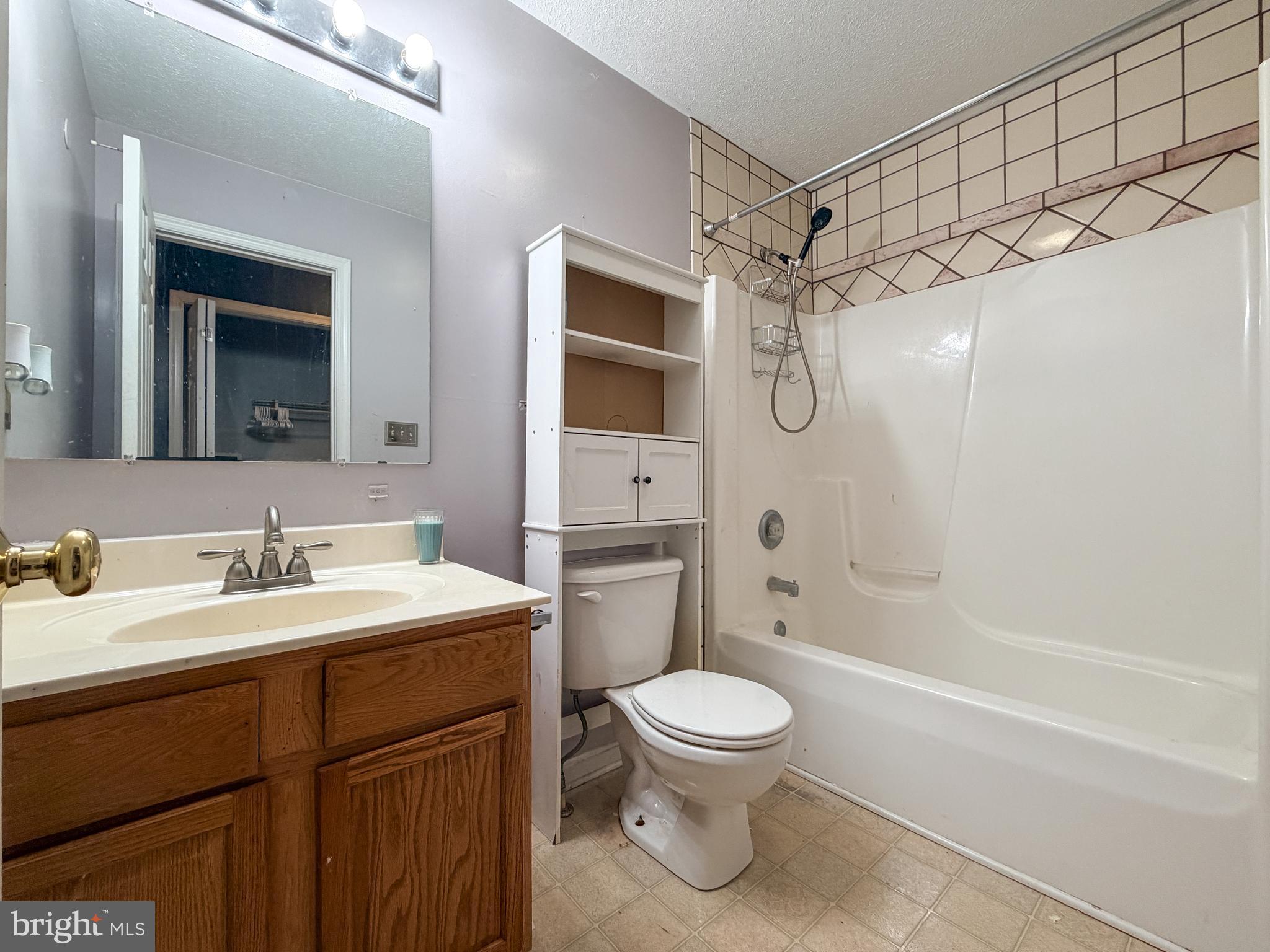 ELIZABETH STATION - Residential