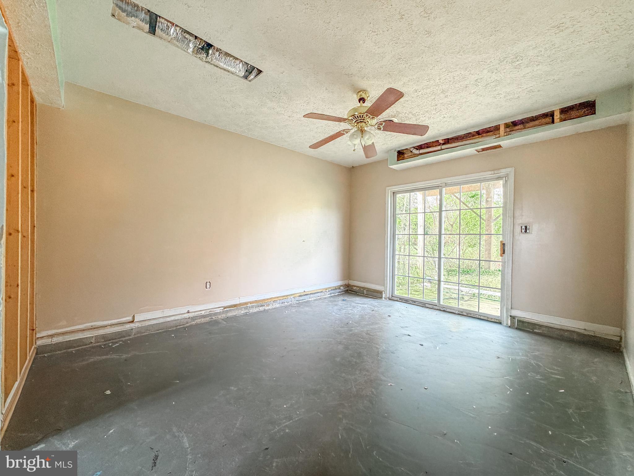 ELIZABETH STATION - Residential