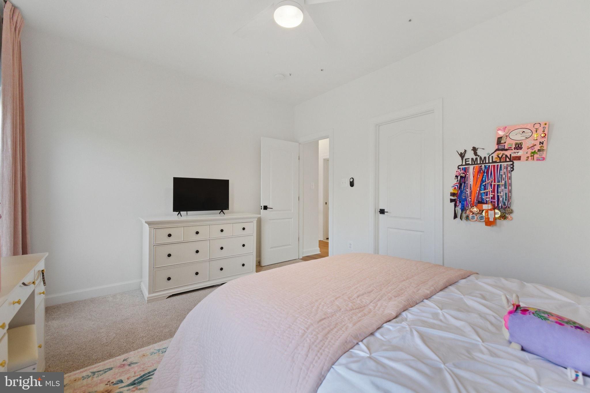 SULLIVAN ESTATES - Residential