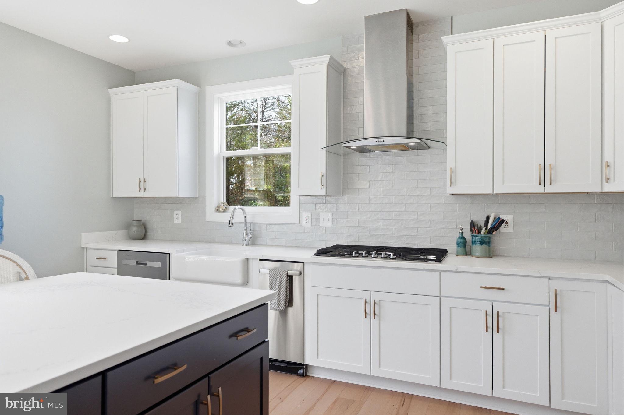 SULLIVAN ESTATES - Residential