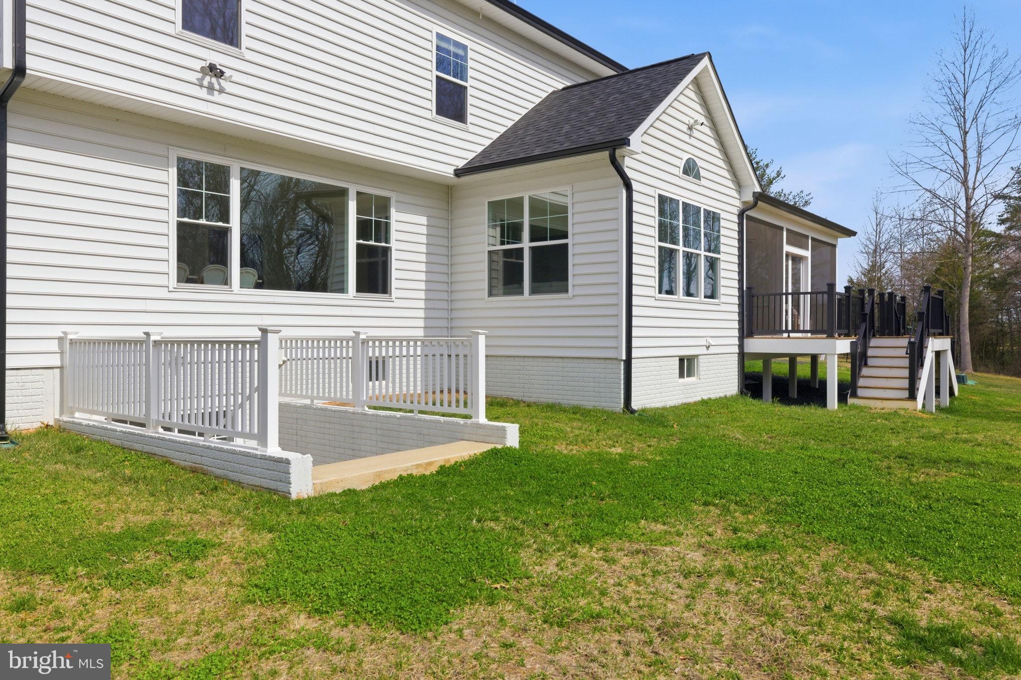 SULLIVAN ESTATES - Residential