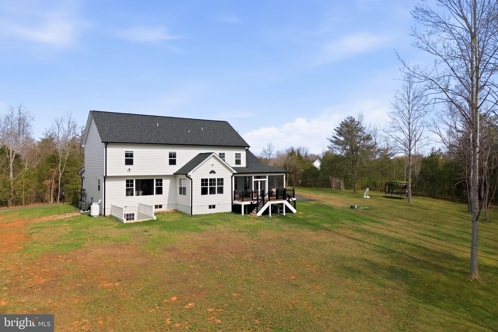 SULLIVAN ESTATES - Residential