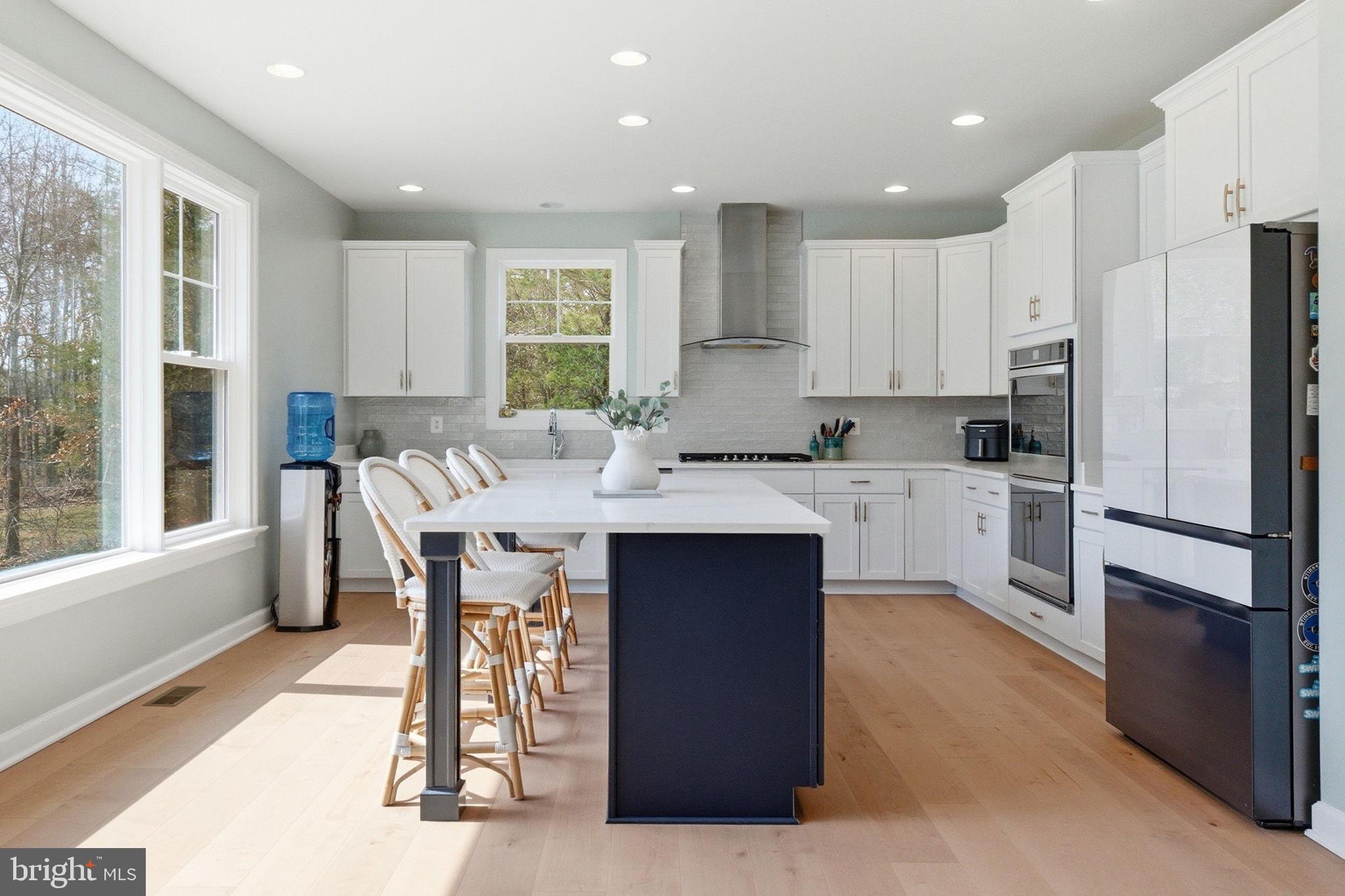 SULLIVAN ESTATES - Residential