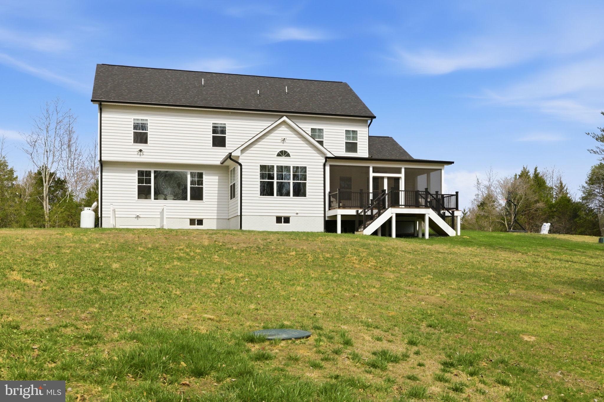 SULLIVAN ESTATES - Residential