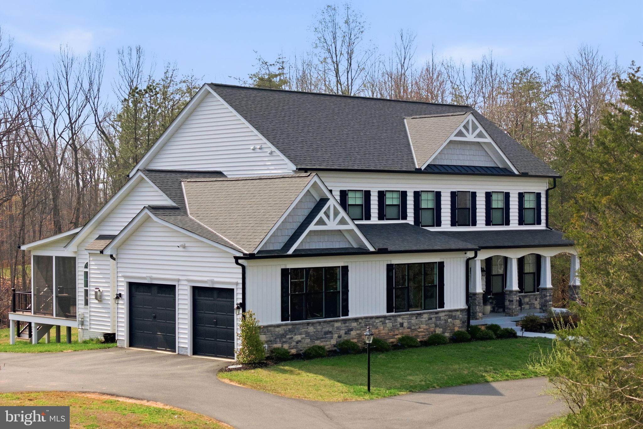 SULLIVAN ESTATES - Residential