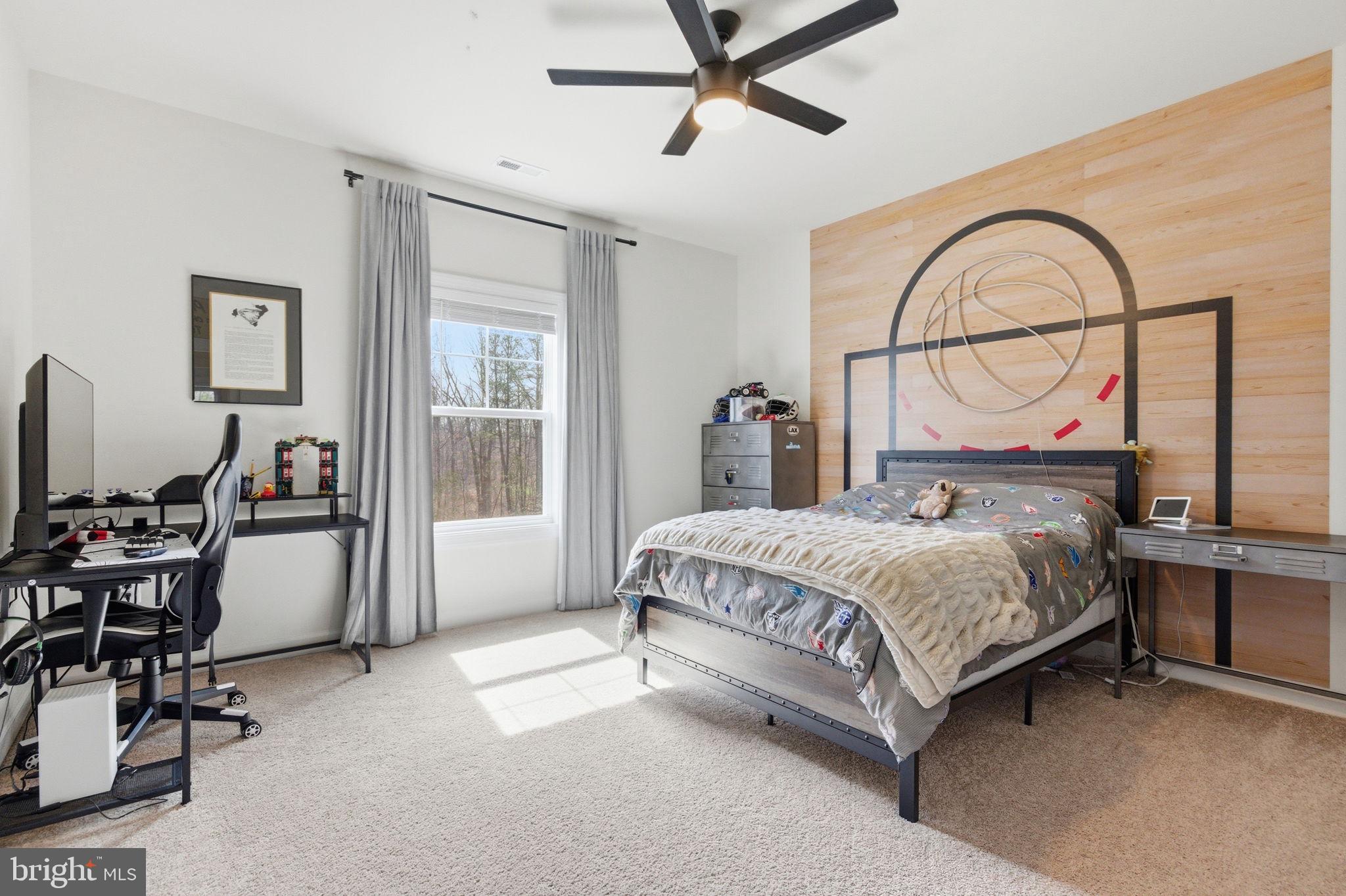 SULLIVAN ESTATES - Residential