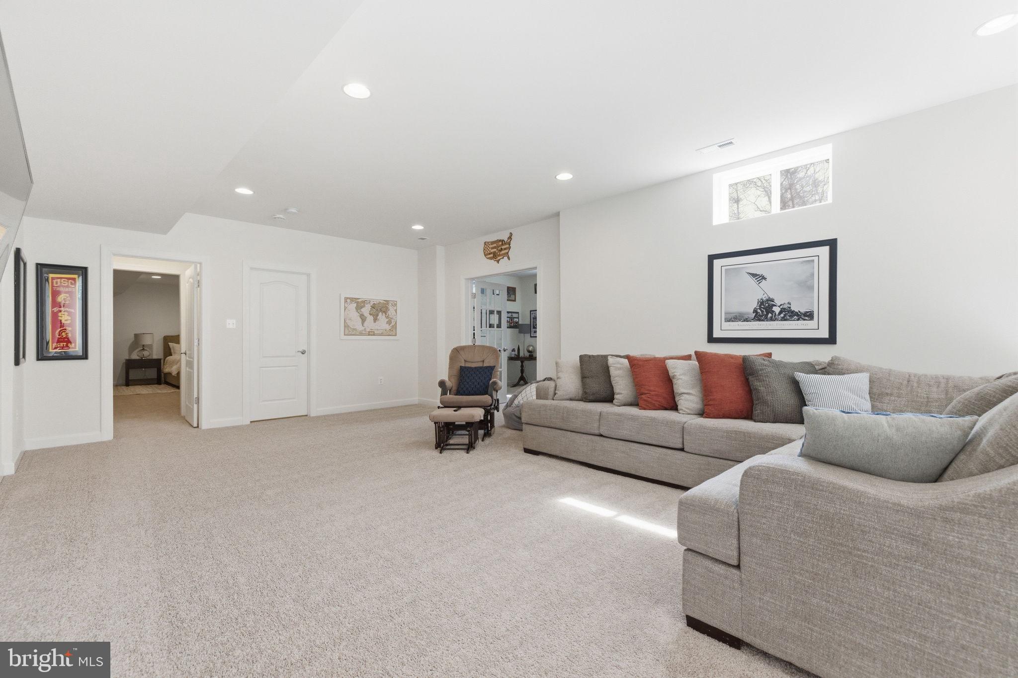 SULLIVAN ESTATES - Residential