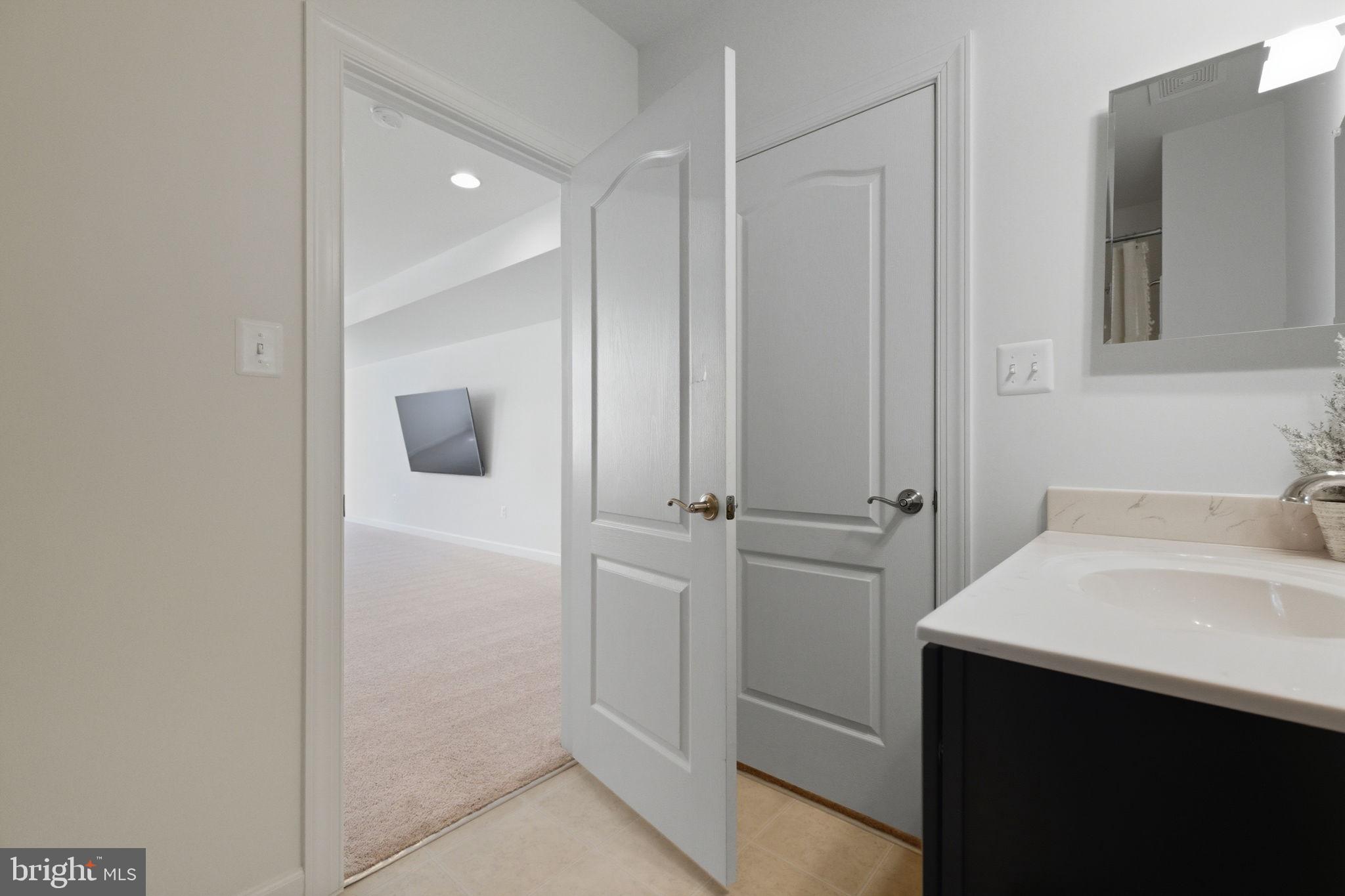 SULLIVAN ESTATES - Residential