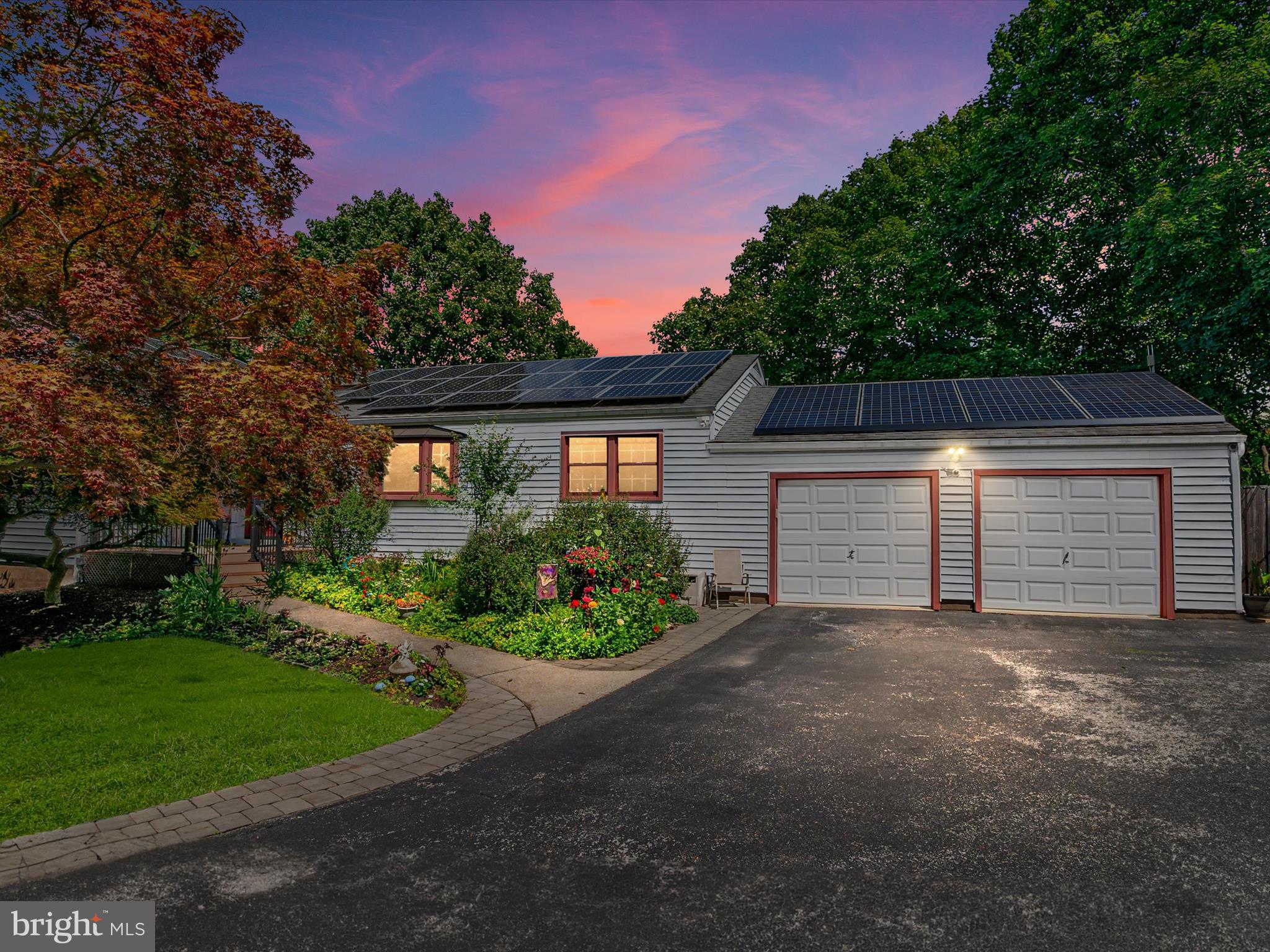 VALLEY HILLS - Residential