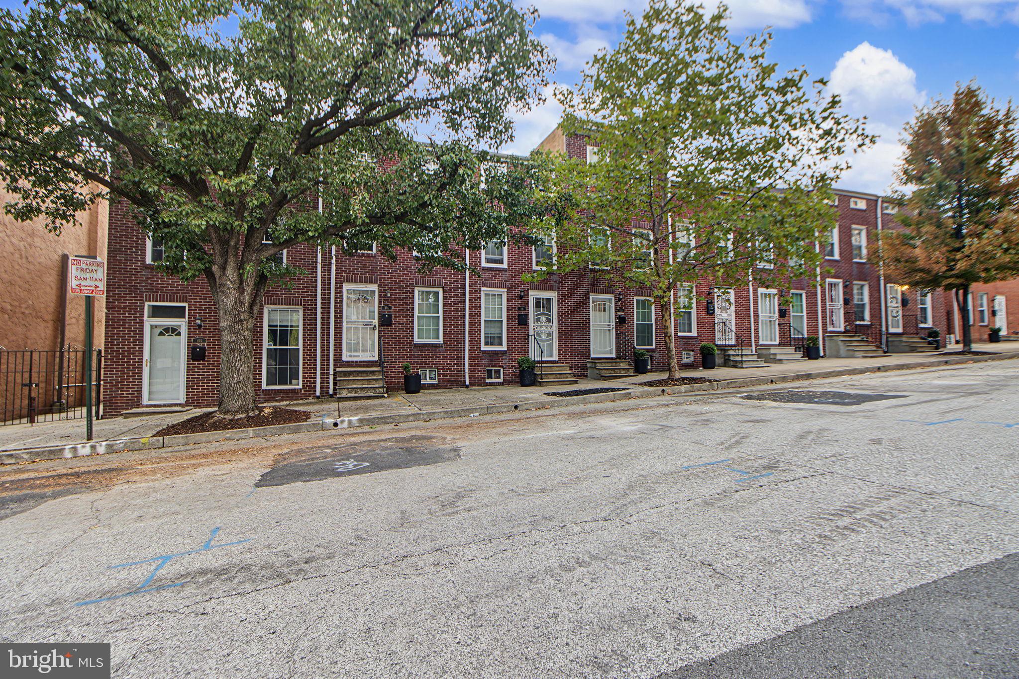 914 N EDEN STREET