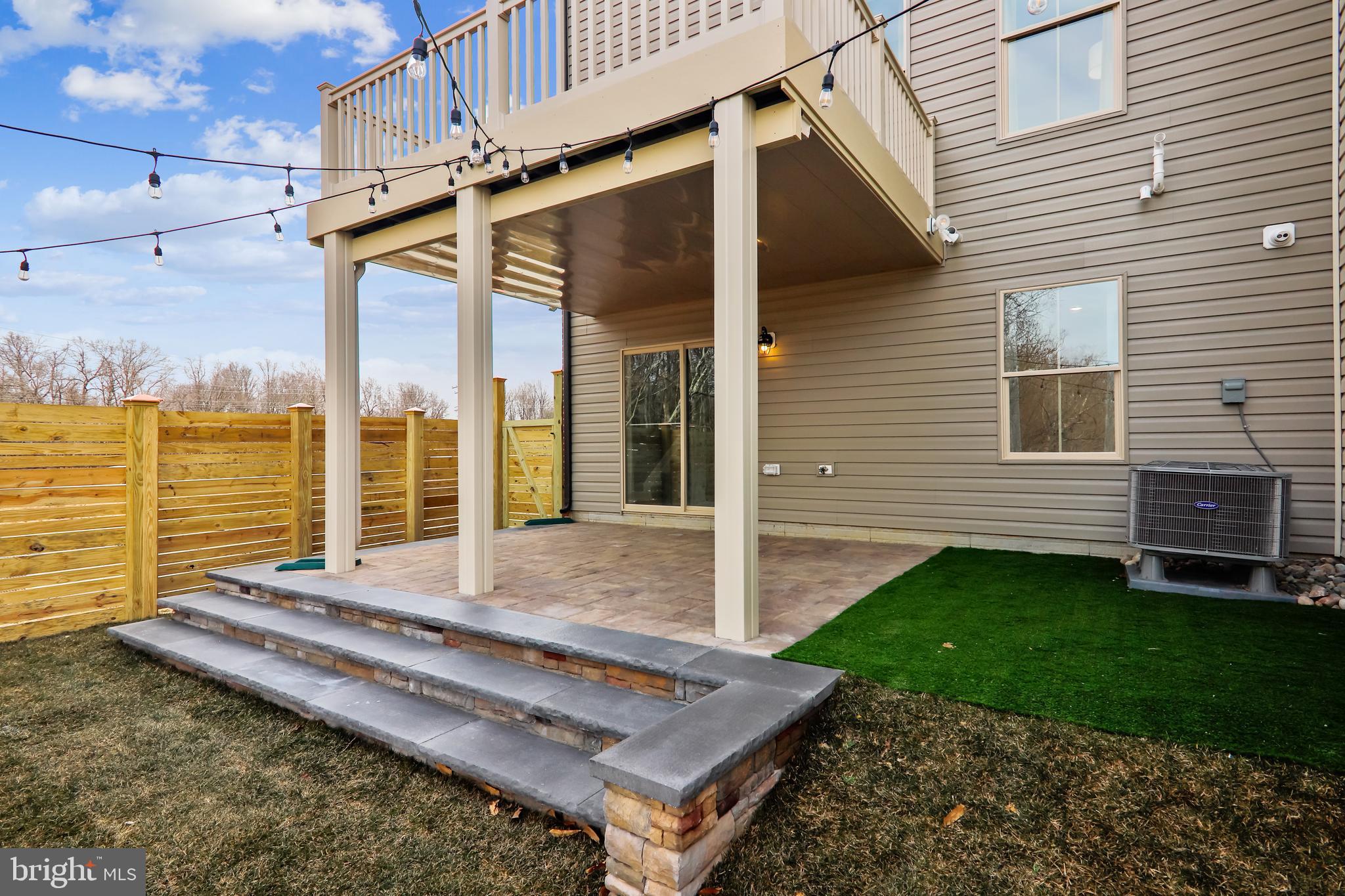 AMBER RIDGE - Residential