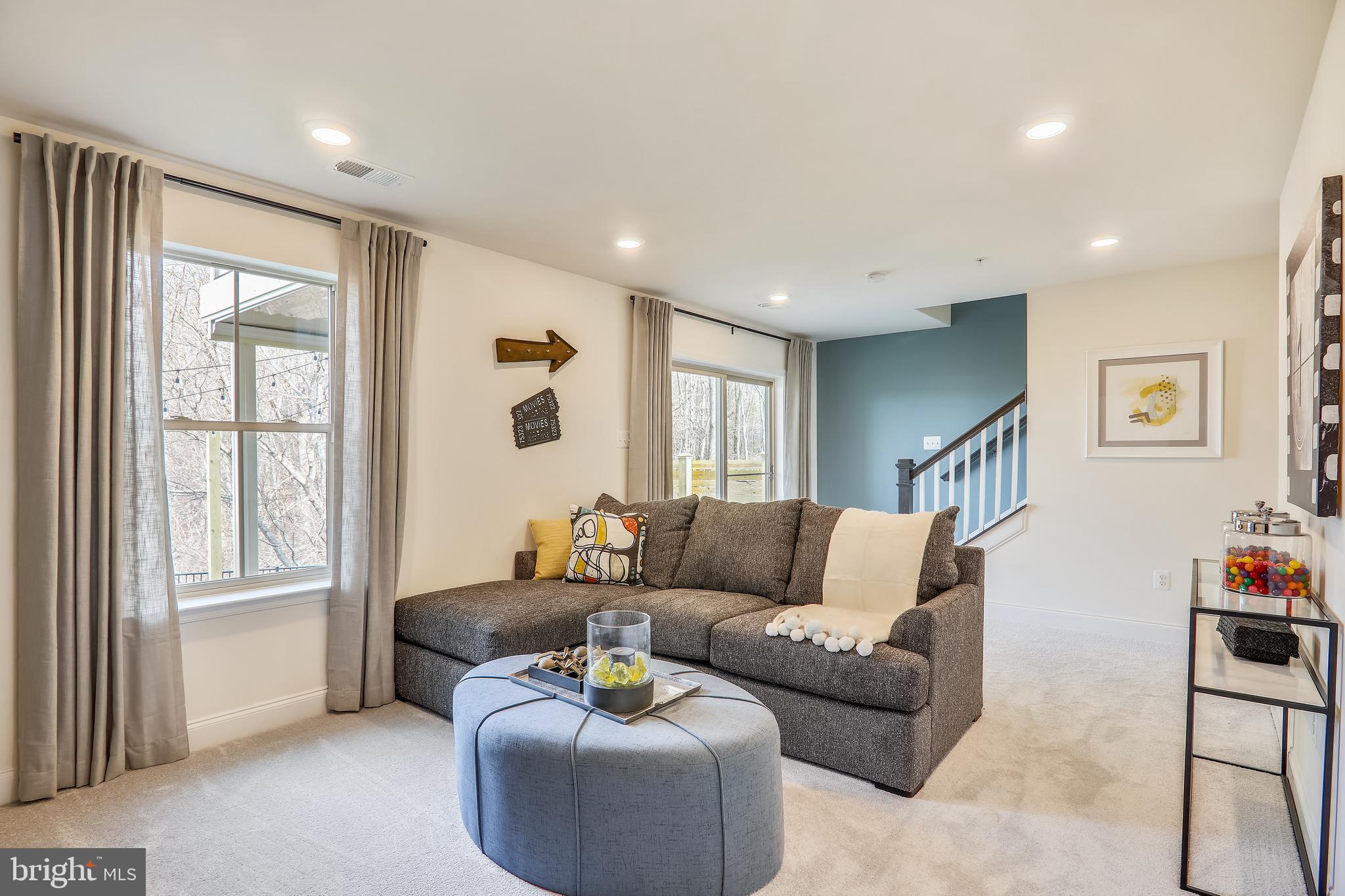 AMBER RIDGE - Residential